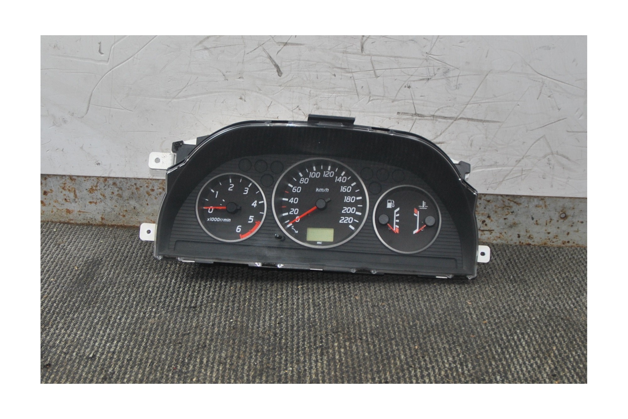 Strumentazione contachilometri Nissan Xtrail X-trail dal 2001 al 2006 cod : 248209H00B  2411111123898