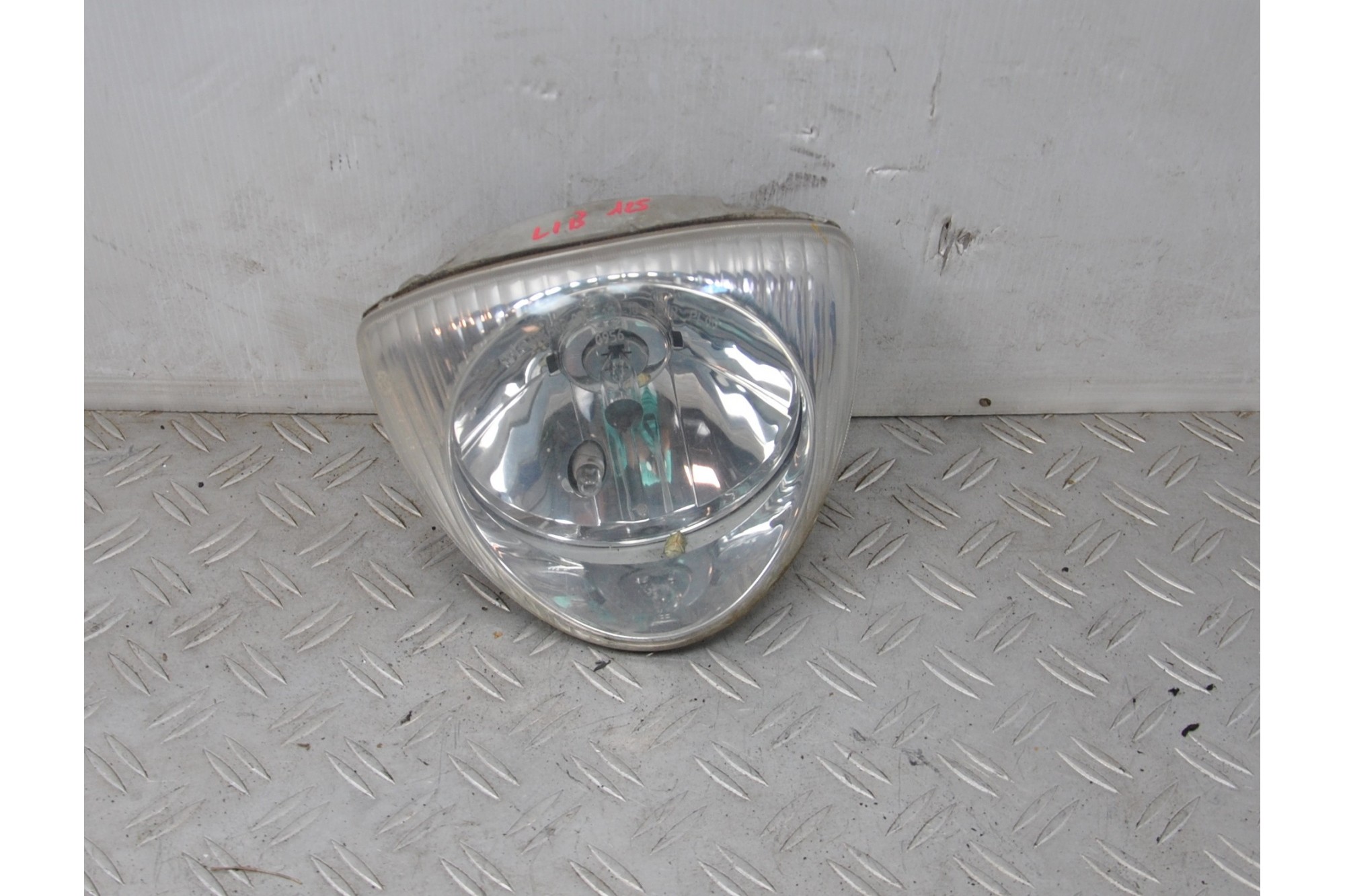 Faro Fanale Anteriore Piaggio Liberty RST 125 dal 2006 al 2011 cod 328300  1626948275752