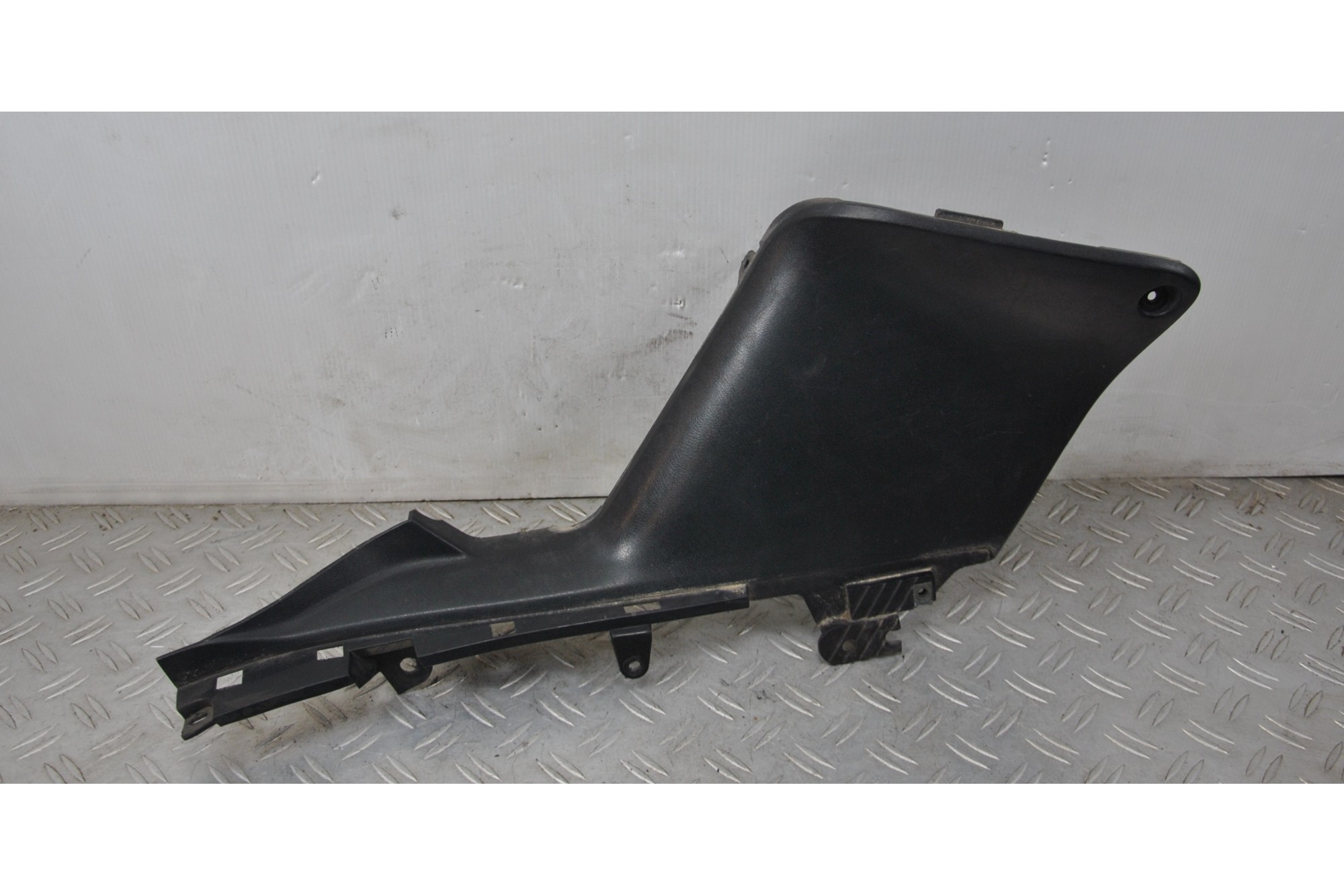 Carena Tunnel Centrale Destra Yamaha Tmax T-Max 500 dal 2004 al 2007 cod 5GJ-28229  1626962702753