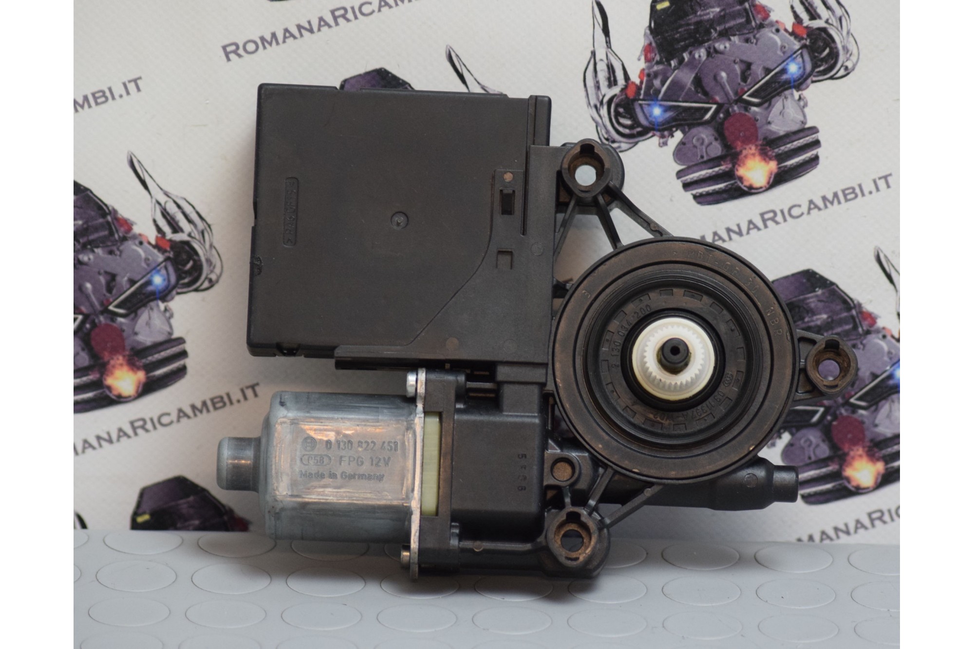 Motorino alzacristalli Anteriore SX Volkswagen Passat dal 2010 al 2014 cod 3AA998701Z05  2411111126103