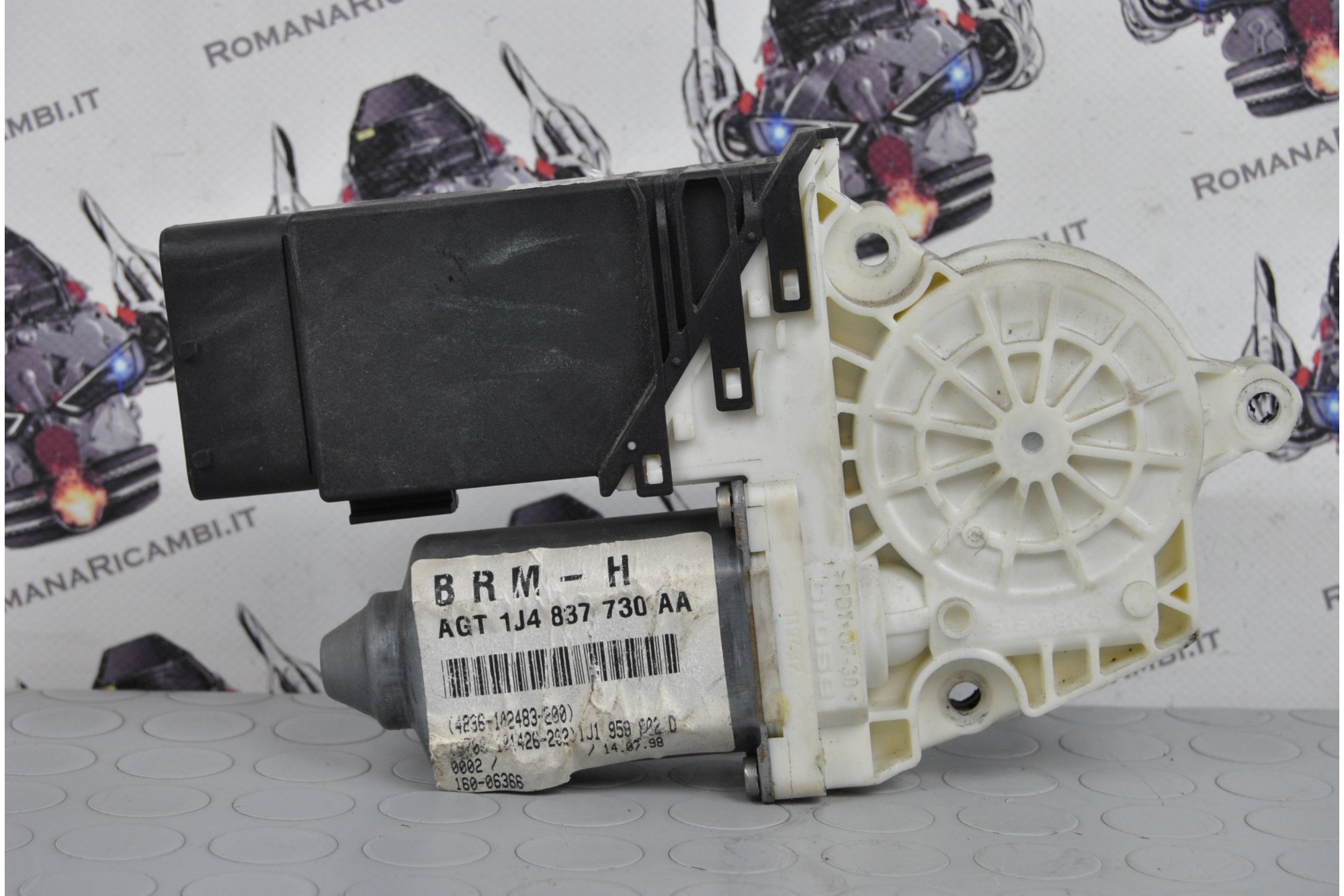 Motorino alzacristalli Anteriore Destra Dx Volkswagen Golf 97 - 03 101386101  2411111126202