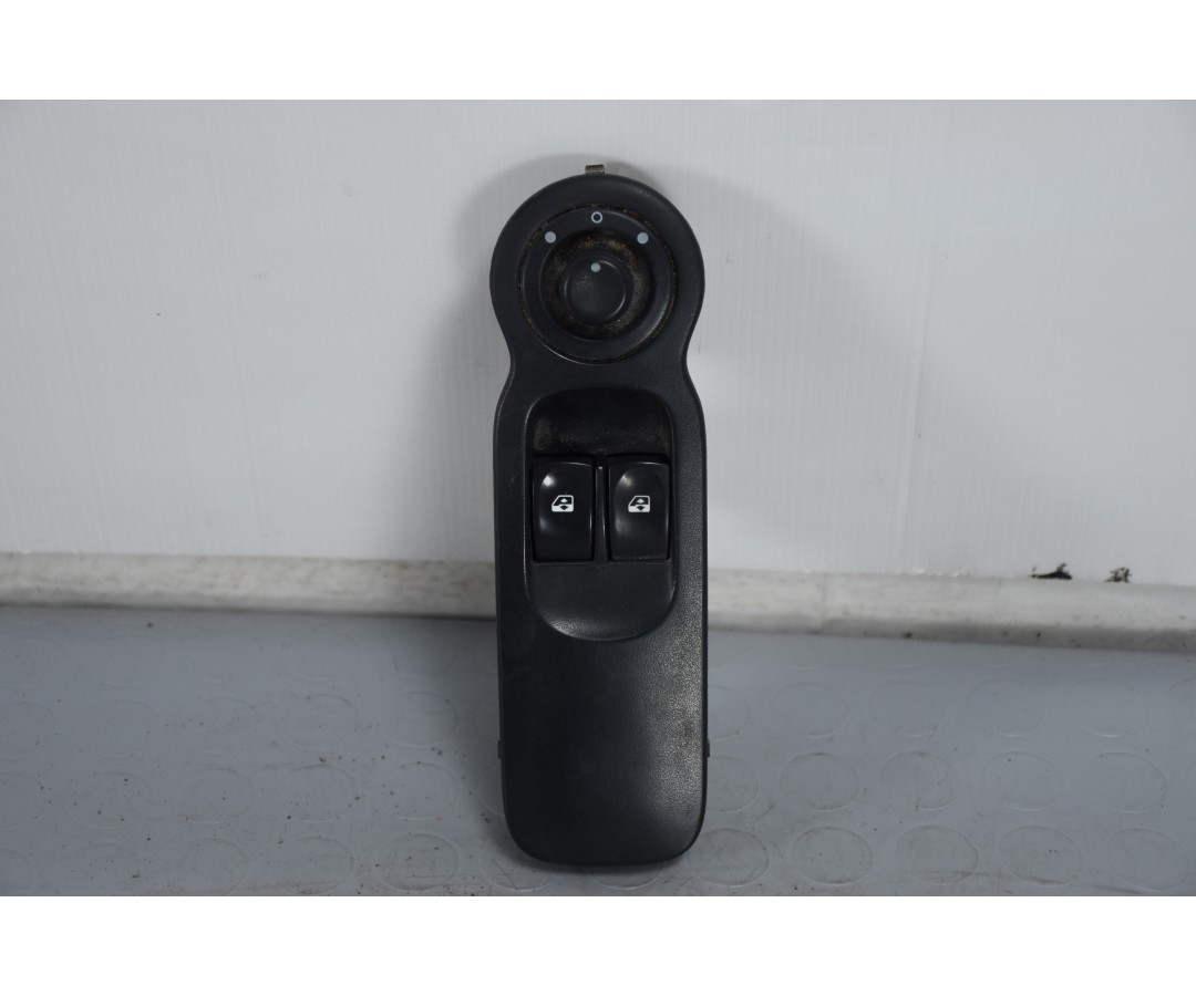 Pulsantiera Alzacristalli Anteriore SX Renault Modus dal 2004 al 2013 Cod 8200277630  1629904359572