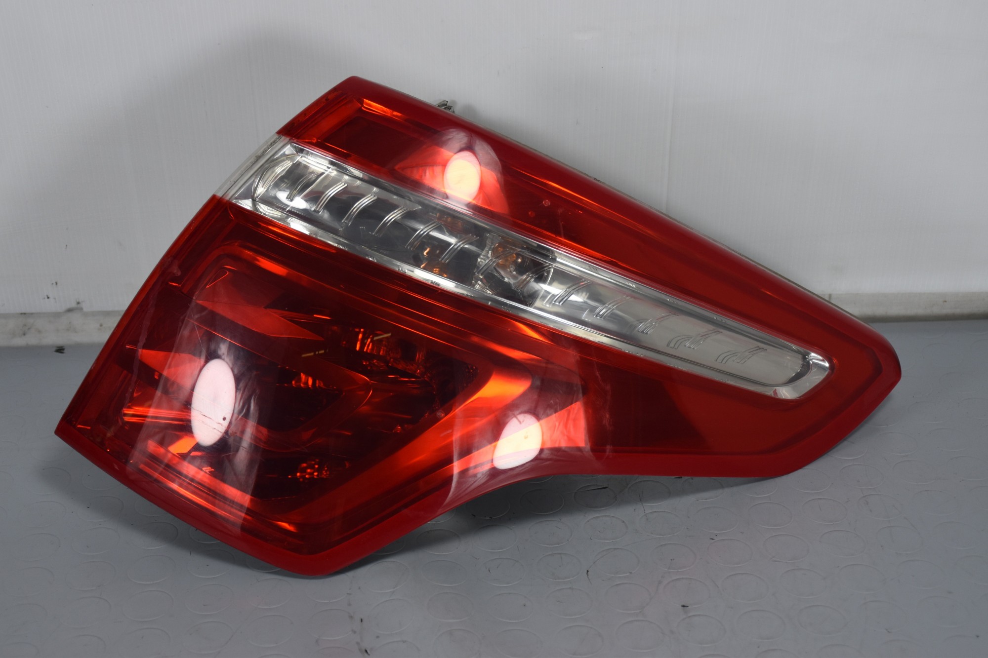 Fanale stop posteriore DX Citroen C4 Picasso Dal 2006 al 2013 Cod 9653547480  1630332153175