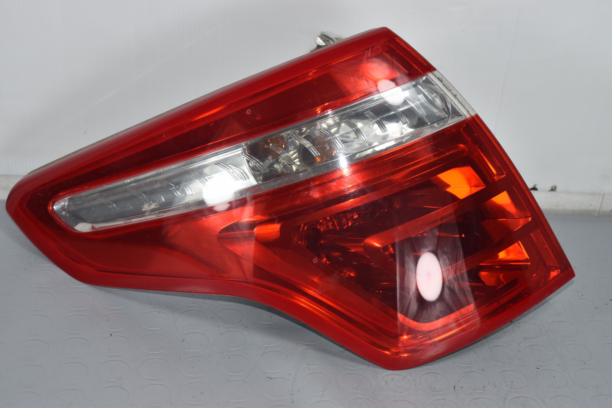 Fanale stop posteriore SX Citroen C4 Picasso Dal 2006 al 2013 Cod 9653547580  1630332499921