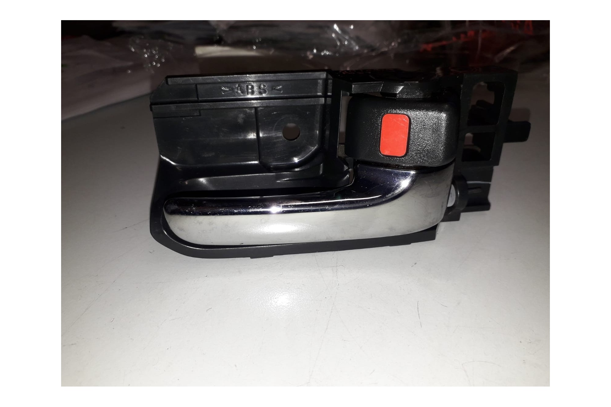 Maniglia sportello interna Posteriore dx Destra Daihatsu Materia dal 2006 al 2016 cod 69211B1020  2411111127551