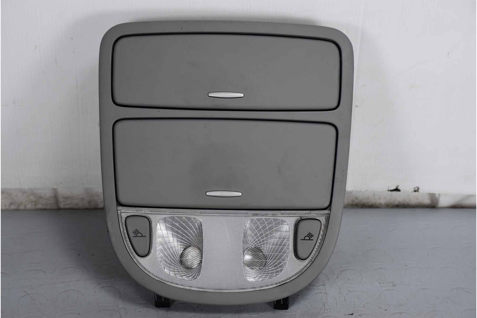 Plafoniera luce interna Hyundai Santa Fe Dal 2006 al 2012 Cod 92800-2BXXX  1632751351750