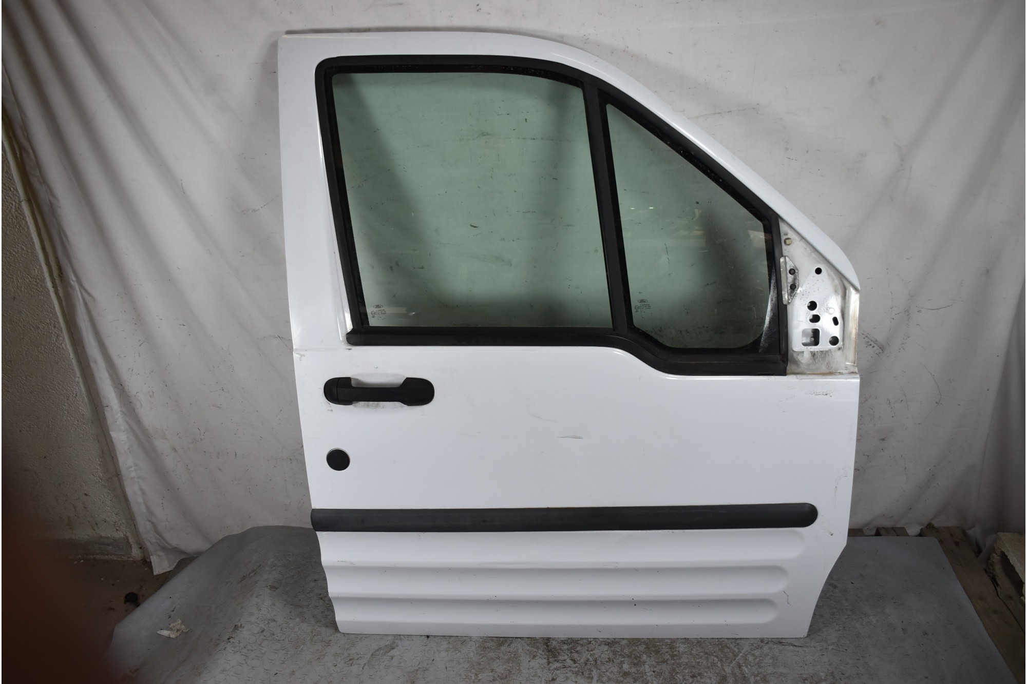 Portiera Sportello Anteriore DX Bianco Ford Transit Connect dal 2002 al 2013  1633336930452