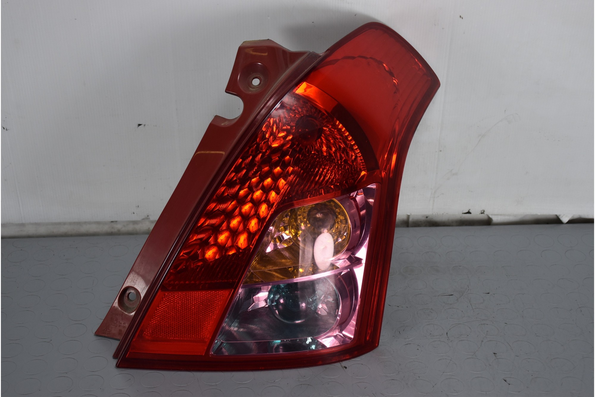 Fanale stop posteriore destro DX Suzuki Swift Dal 2004 al 2010 Cod. 45252  1625041805798