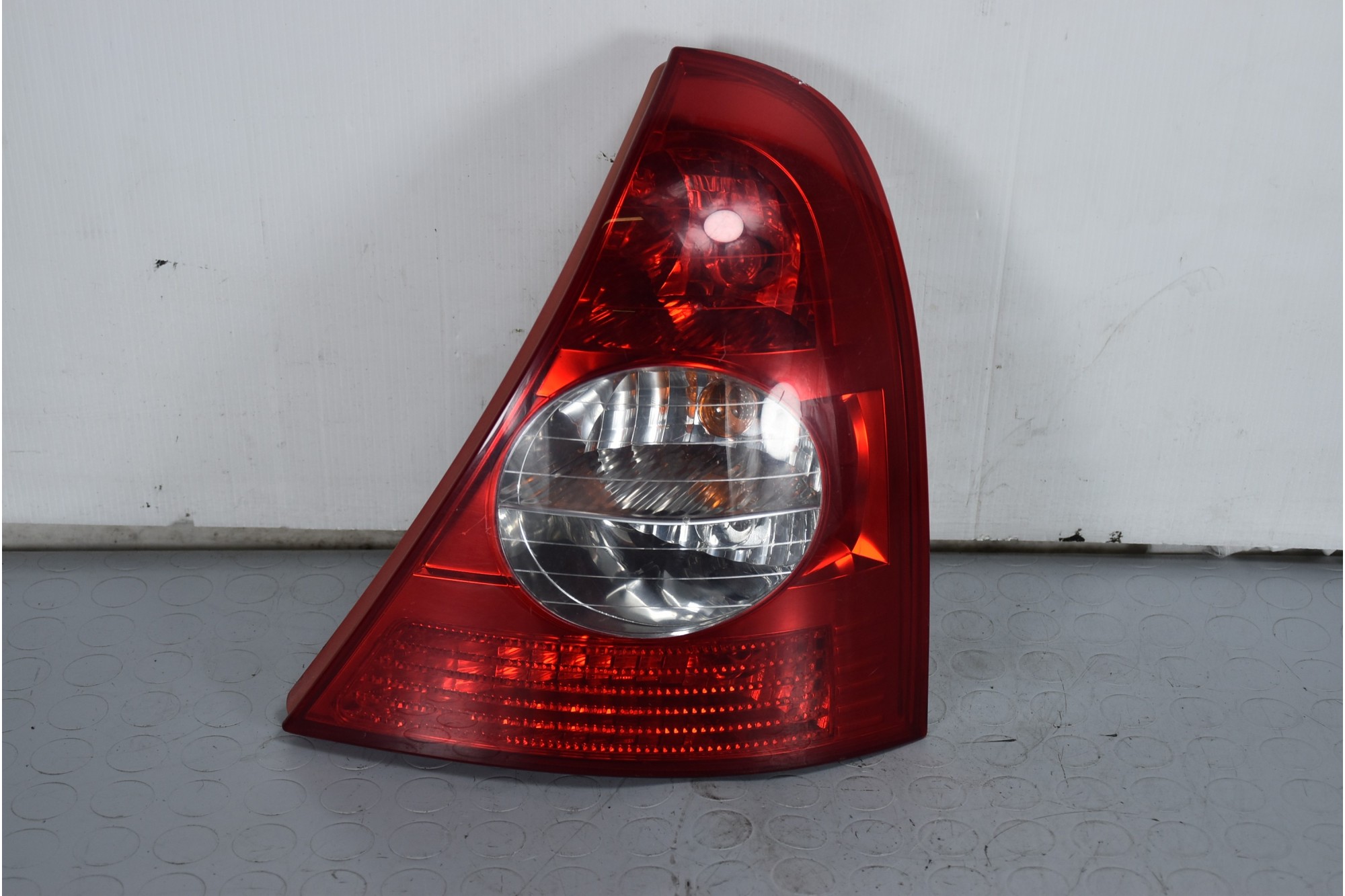 Fanale stop posteriore DX Renault Clio II Dal 1998 al 2012 Cod 8200071414  1633602689916