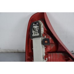 Fanale stop posteriore DX Renault Clio II Dal 1998 al 2012 Cod 8200071414  1633602689916