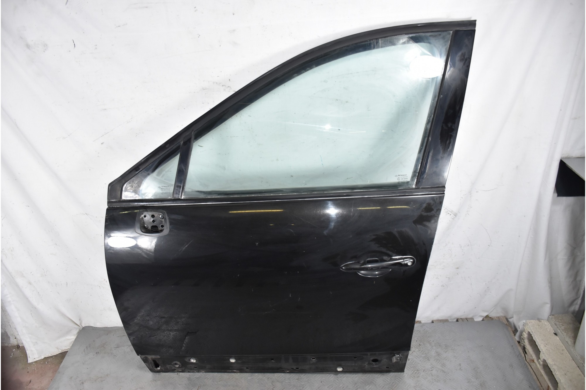 Portiera Sportello Anteriore SX Nero Renault Scenic III dal 2009 al 2016  1633616947798