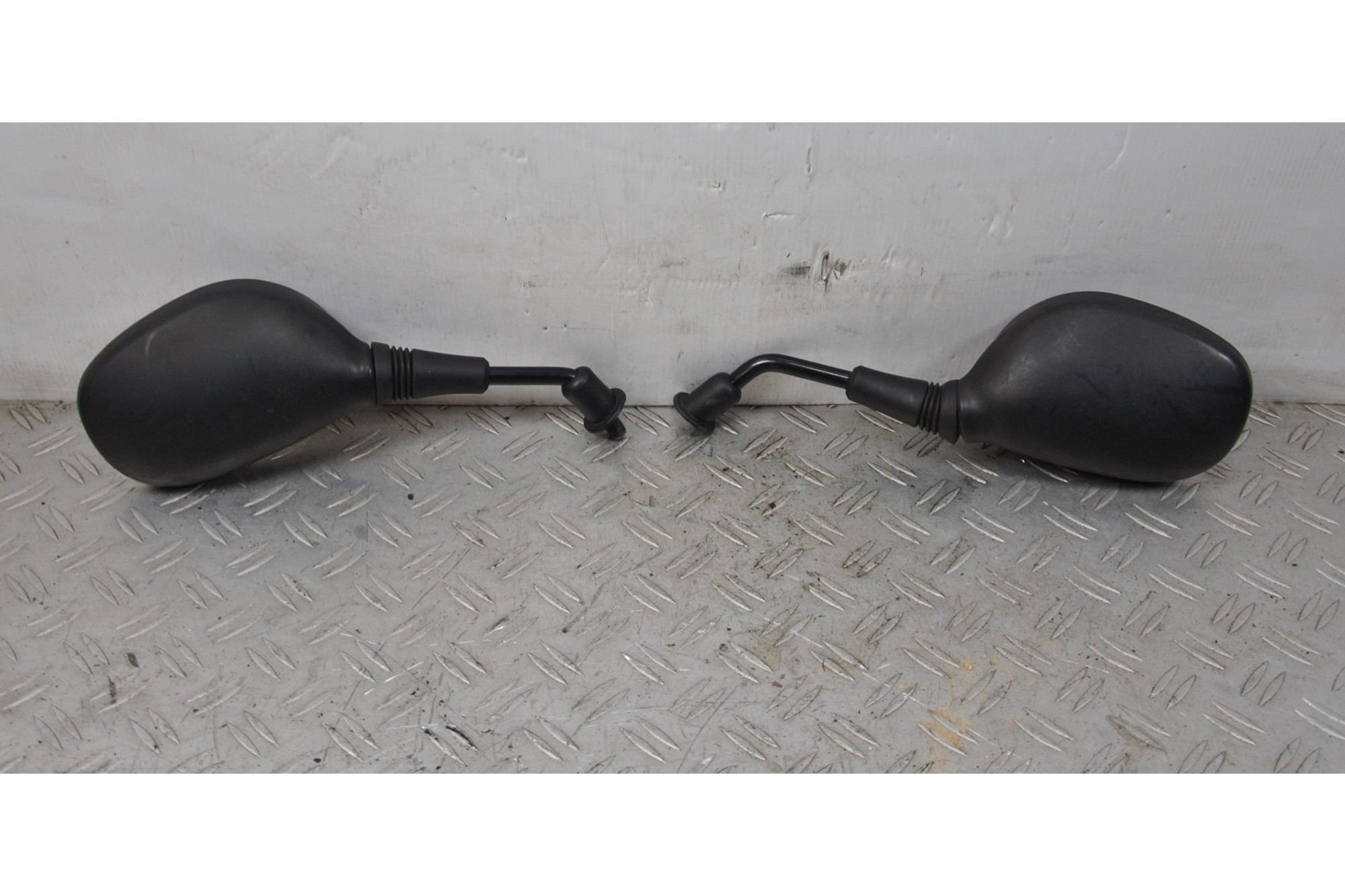 Coppia Specchietti Retrovisori Suzuki Sixteen 150 dal 2007 al 2014  1633688821897