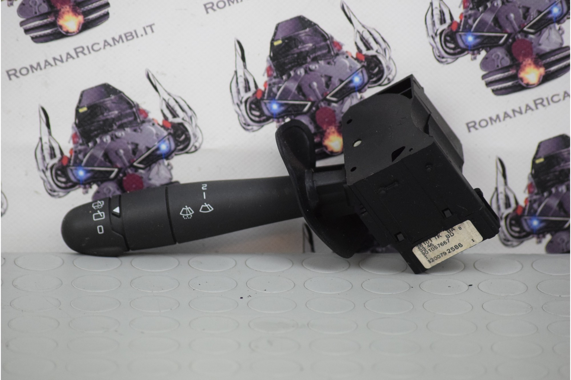 Devioluci Interruttore Asta Tergicristallo montaggio lato Destro DX Dacia Sandero dal 2012 al 2013 cod. 6001551357  241111113...