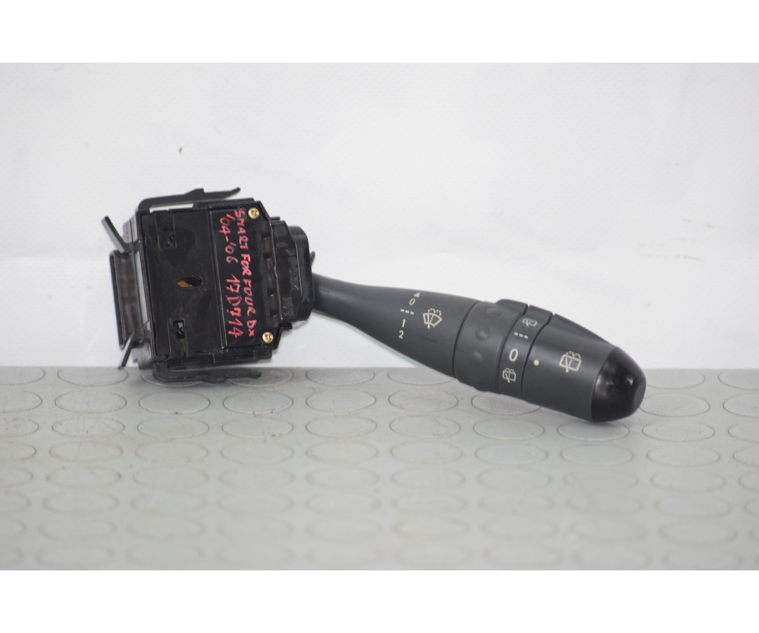 Devioluci tergicristalli Dx Smart Fourfour 2004 - 2006 Cod 17D714 Devioluci tergicristalli Dx Smart Fourfour 2004 - 2006 Cod 17D714