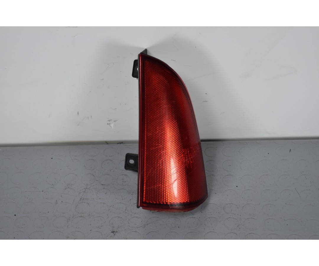 Catarifrangente Posteriore DX Mercedes Vito W639 dal 2003 al 2013  1634825885277