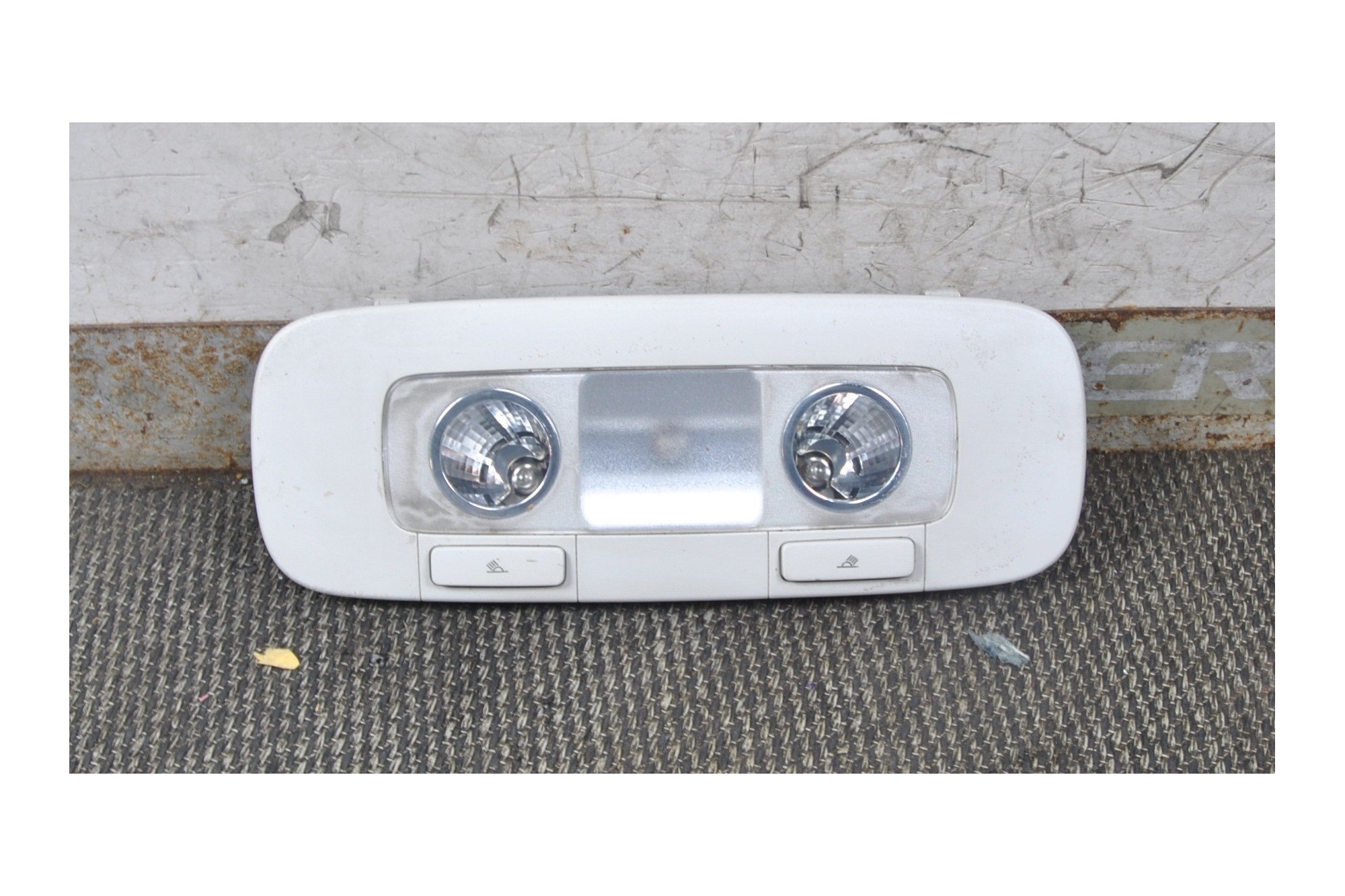 Plafoniera Luce Interna Volkswagen Passat dal 2006 al 2010  2411111132876