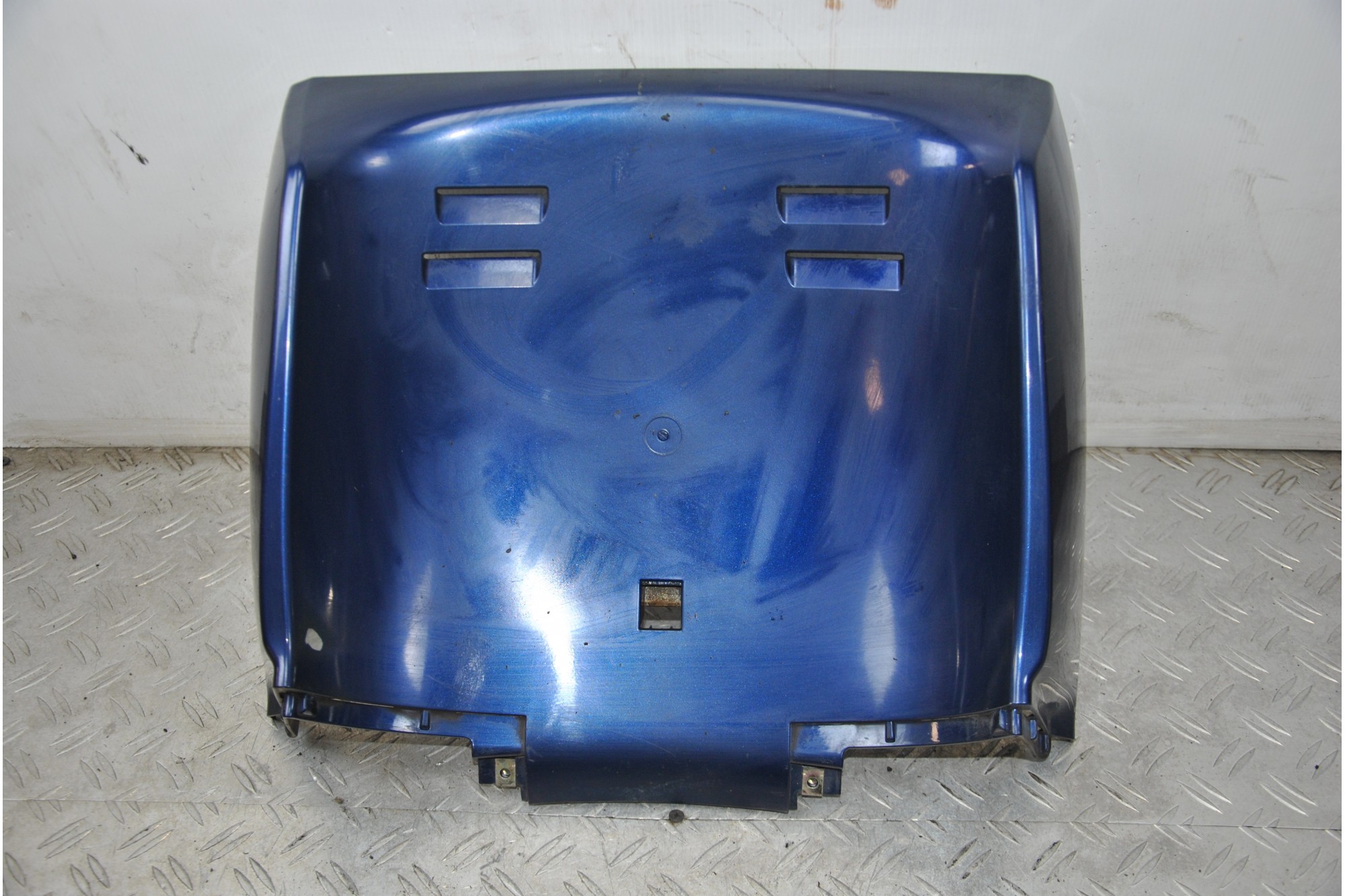 Carena Sotto Scudo Anteriore Kymco People 50S 2T dal 2005 al 2006 Cod 64400-lcd3-e000  1635494113357