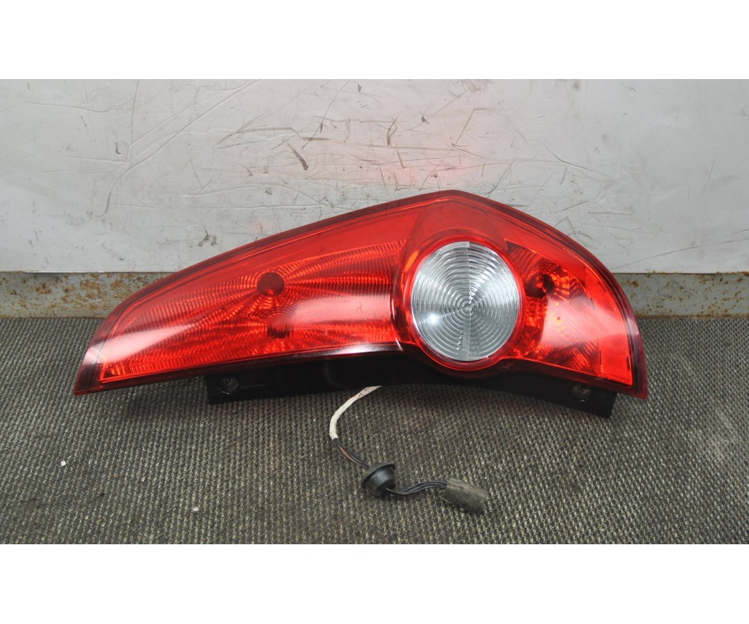 Faro Stop Destro DX Opel Agila cod. 89071609 dal 2008 al 2012  2411111133439