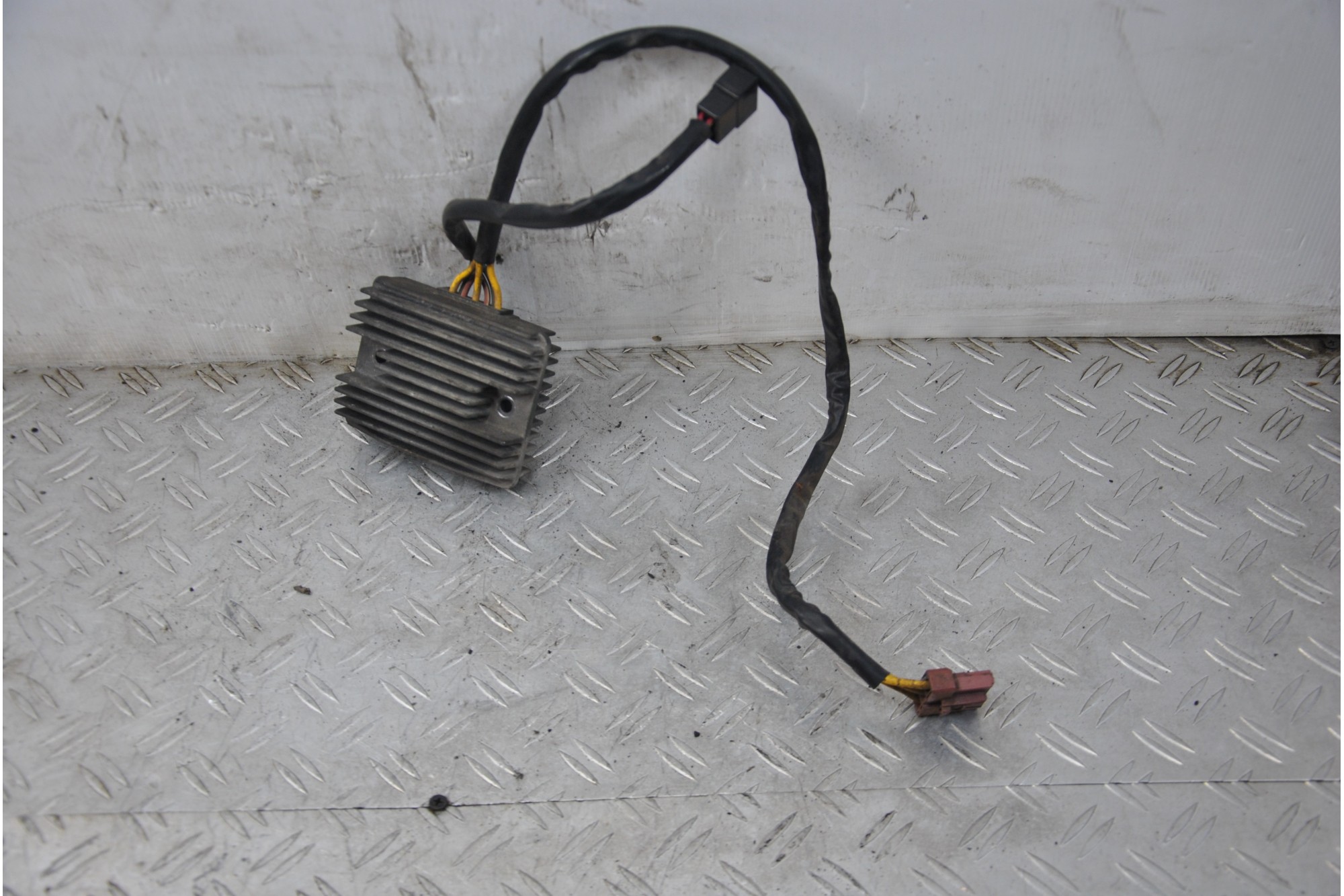 Regolatore di Tensione Piaggio Beverly 500 dal 2002 al 2006  1635512753565
