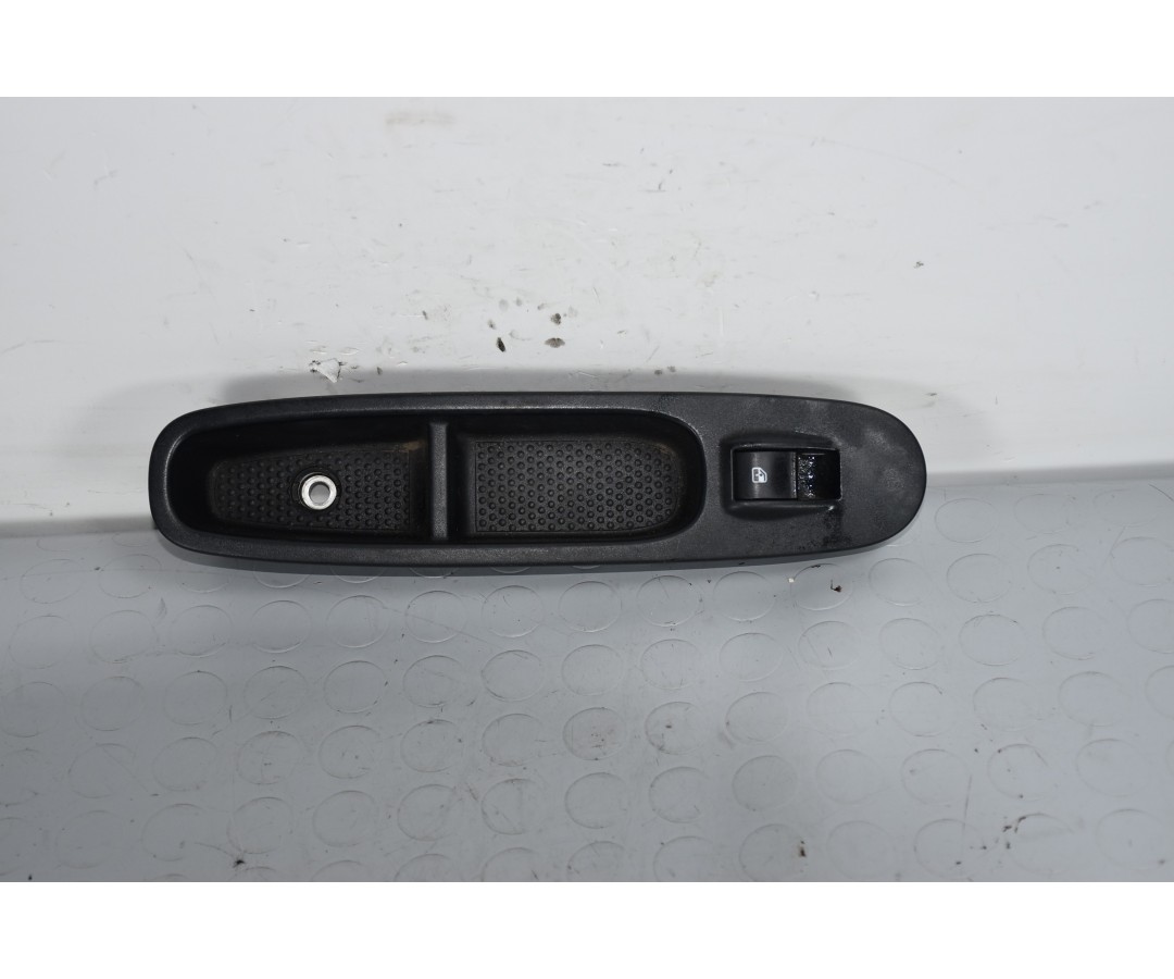 Pulsantiera alzacristalli anteriore DX Fiat Punto EVO Dal 2009 al 2012 Cod 735500049  1636103332411