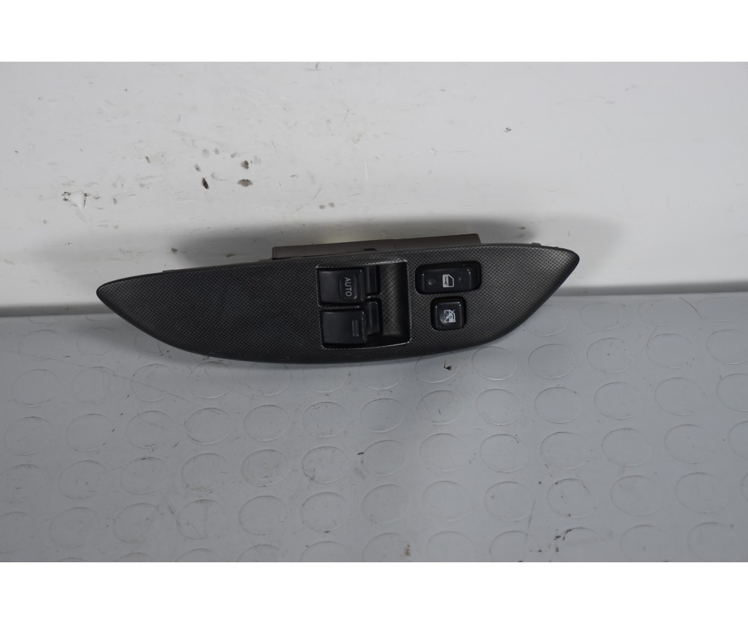 Pulsantiera alzacristalli anteriore SX Toyota Yaris Dal 1999 al 2005 Cod 011-5A57  1636123421812