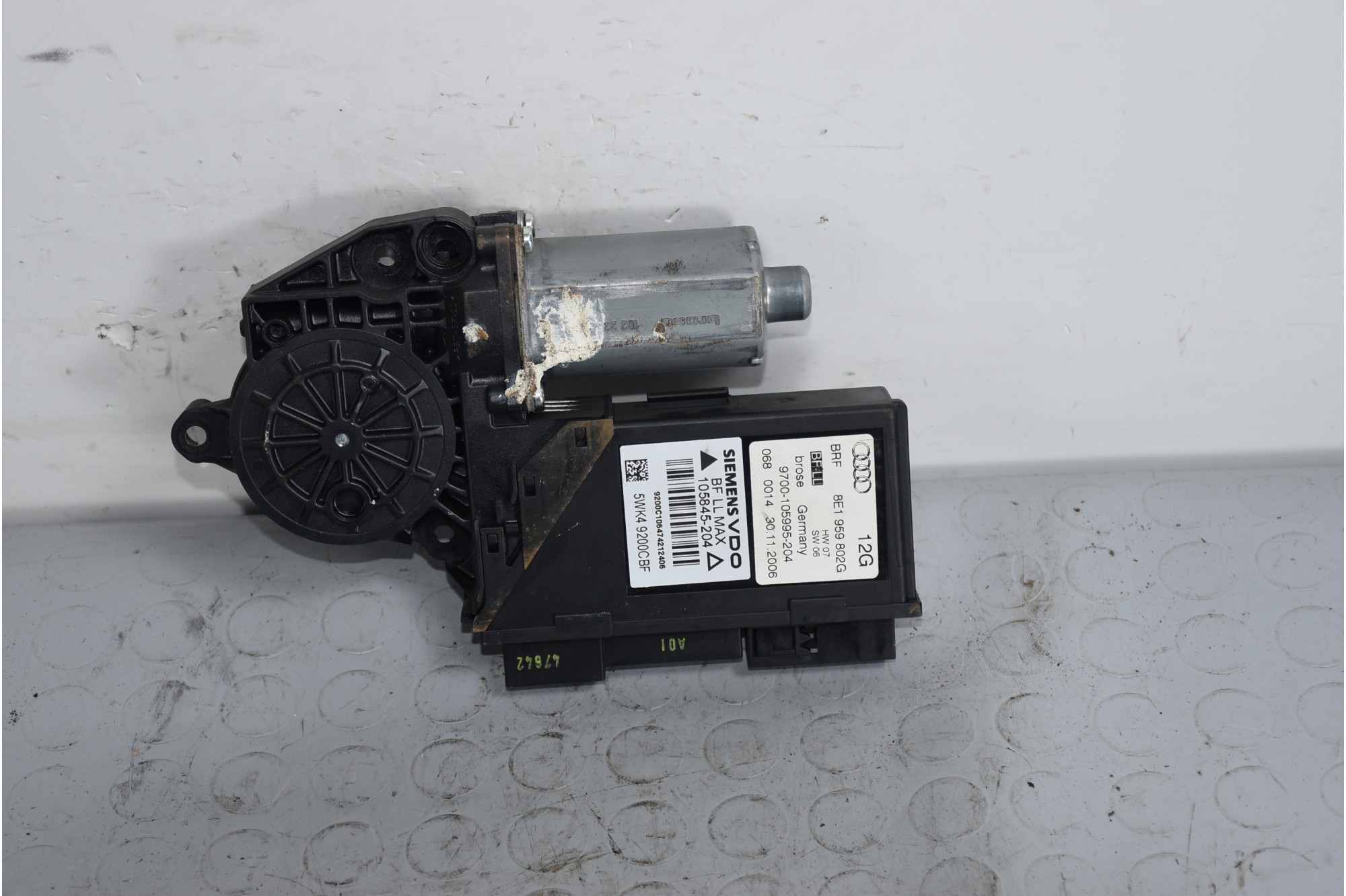 Motorino alzacristalli anteriore DX Audi A3 Dal 2003 al 2013 Cod 8EI959802G  1636559617599