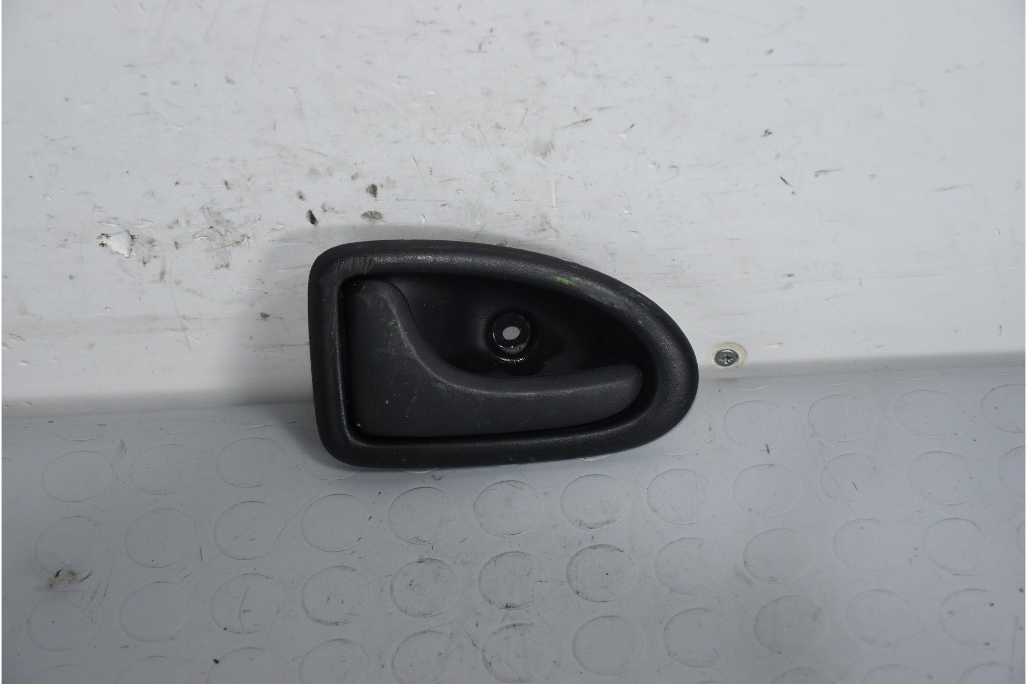 Maniglia Interna Anteriore SX Renault Trafic dal 2001 al 2007 Cod 96012221  1637161904268