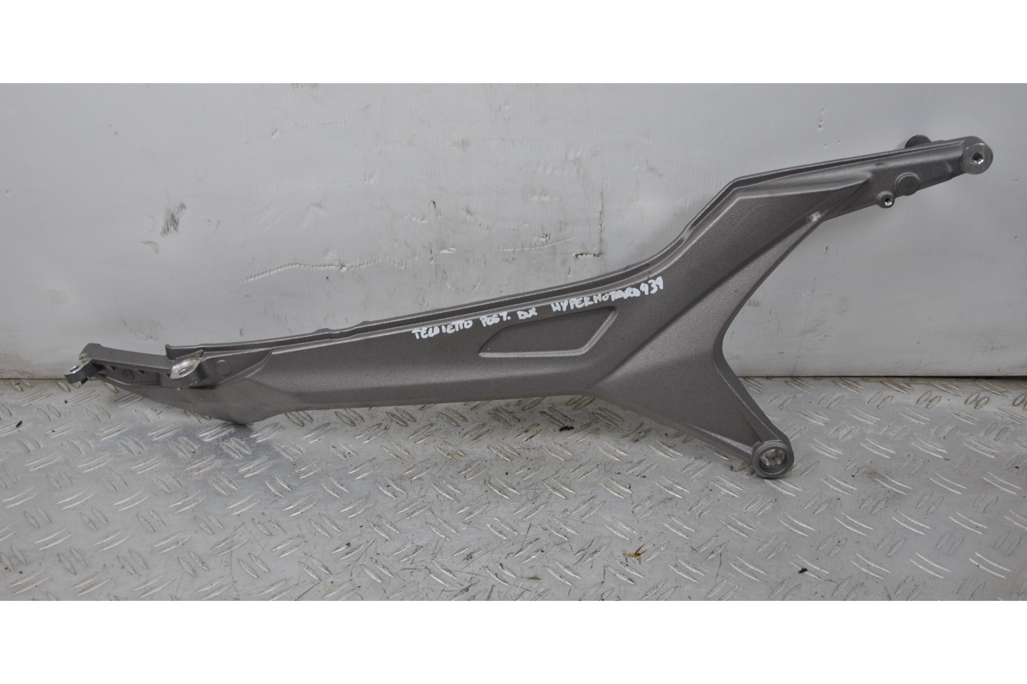 Staffa Supporto Telaietto Posteriore Destra Ducati Hypermotard 939 dal 2016 al 2018  1637164426637