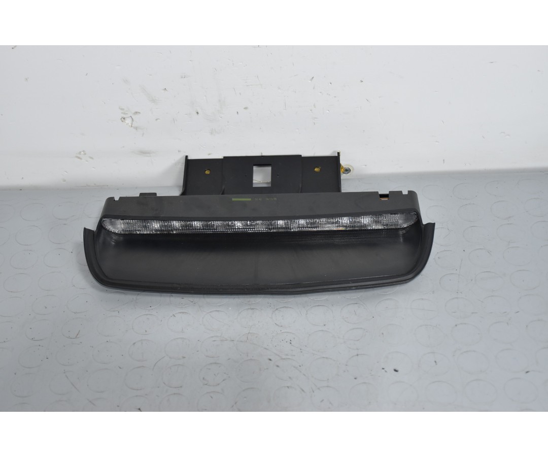 Fanale terzo stop posteriore Volvo S40 Dal 2004 al 2012 Cod 28050006  1637336563214