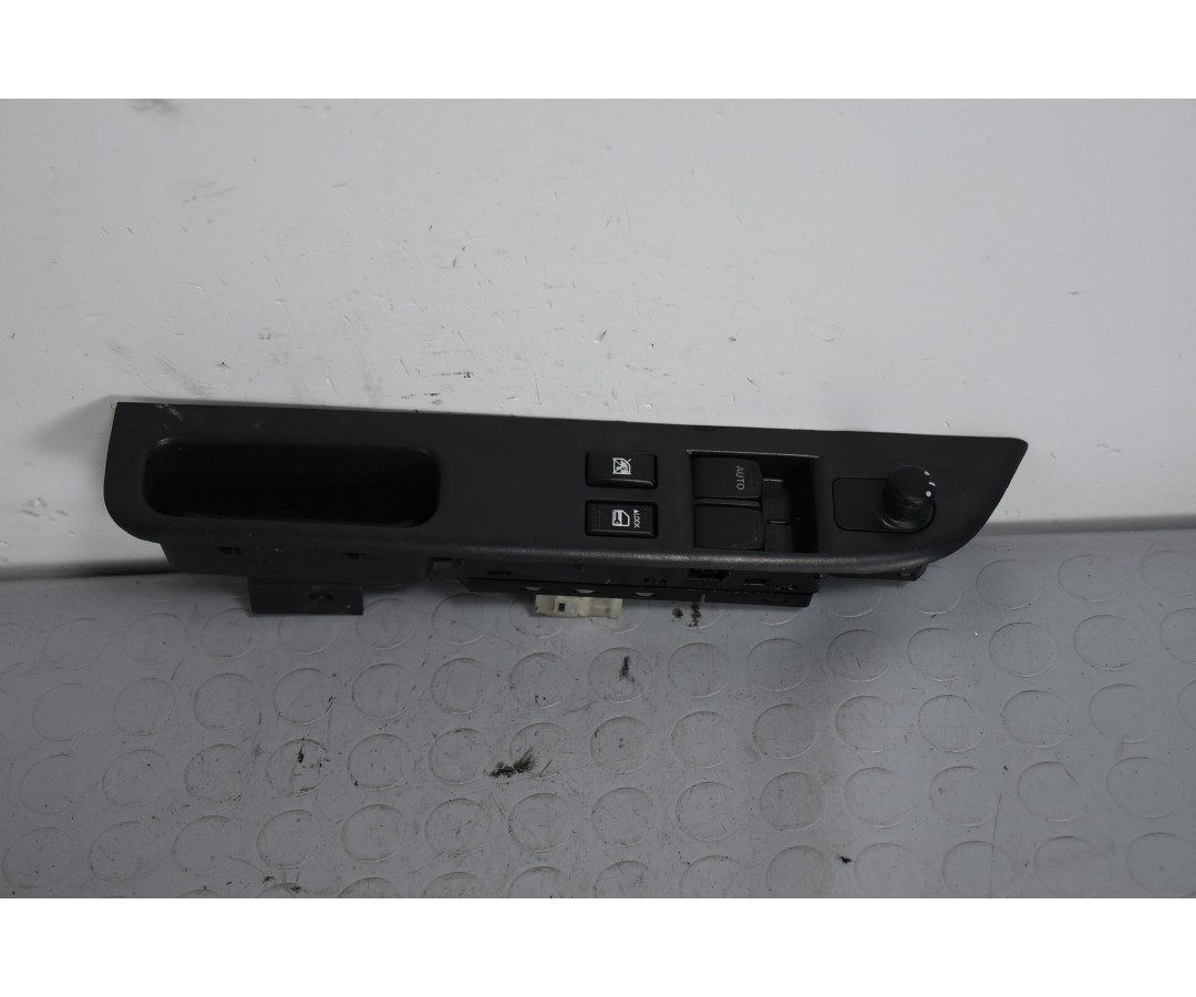 Pulsantiera Alzacristalli Anteriore SX Suzuki Swift IV dal 2004 al 2010 Cod 83762-62511  1637578956058