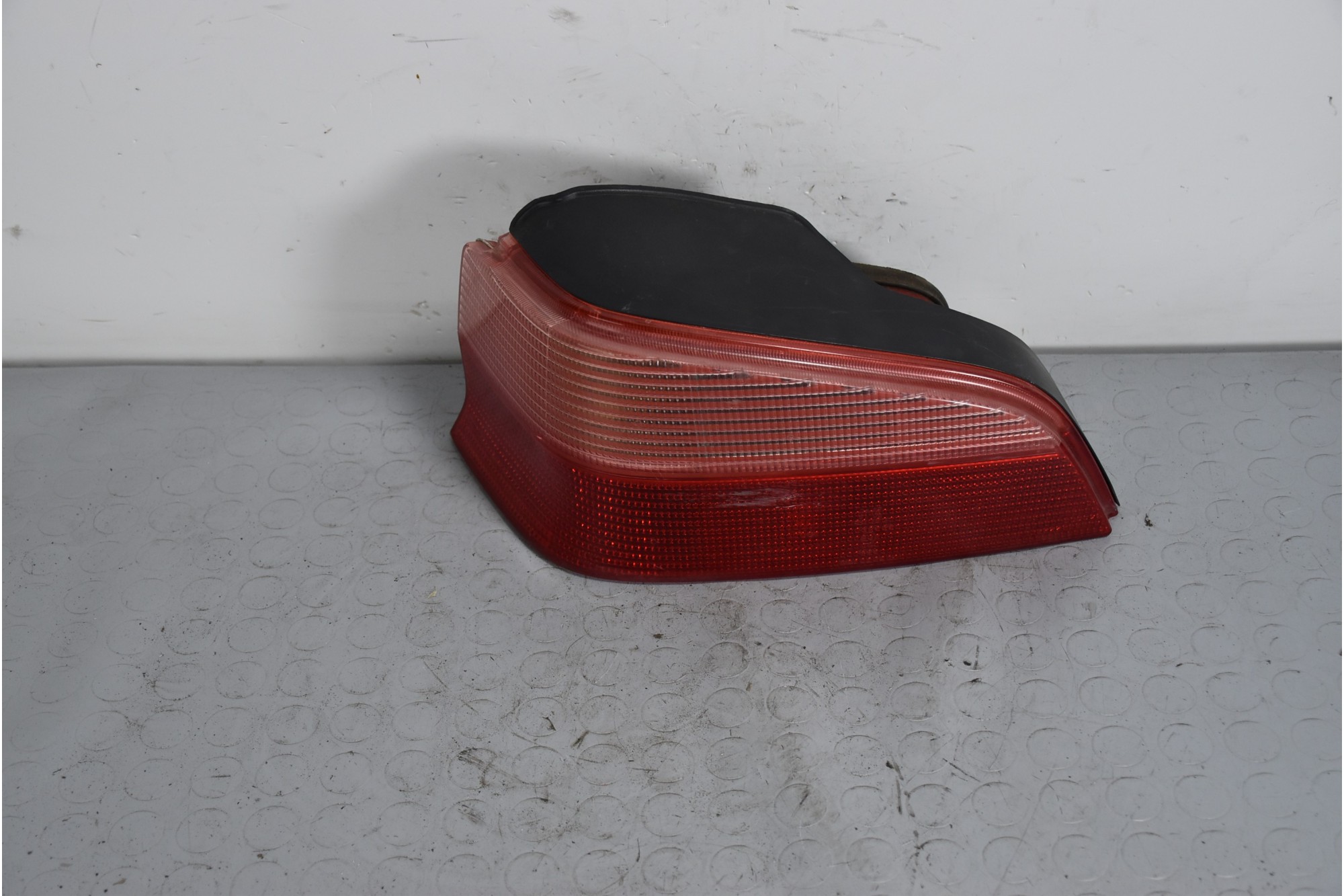 Fanale Stop Posteriore SX Peugeot 106 dal 1996 al 2004 Cod 6350G6  1637678670786