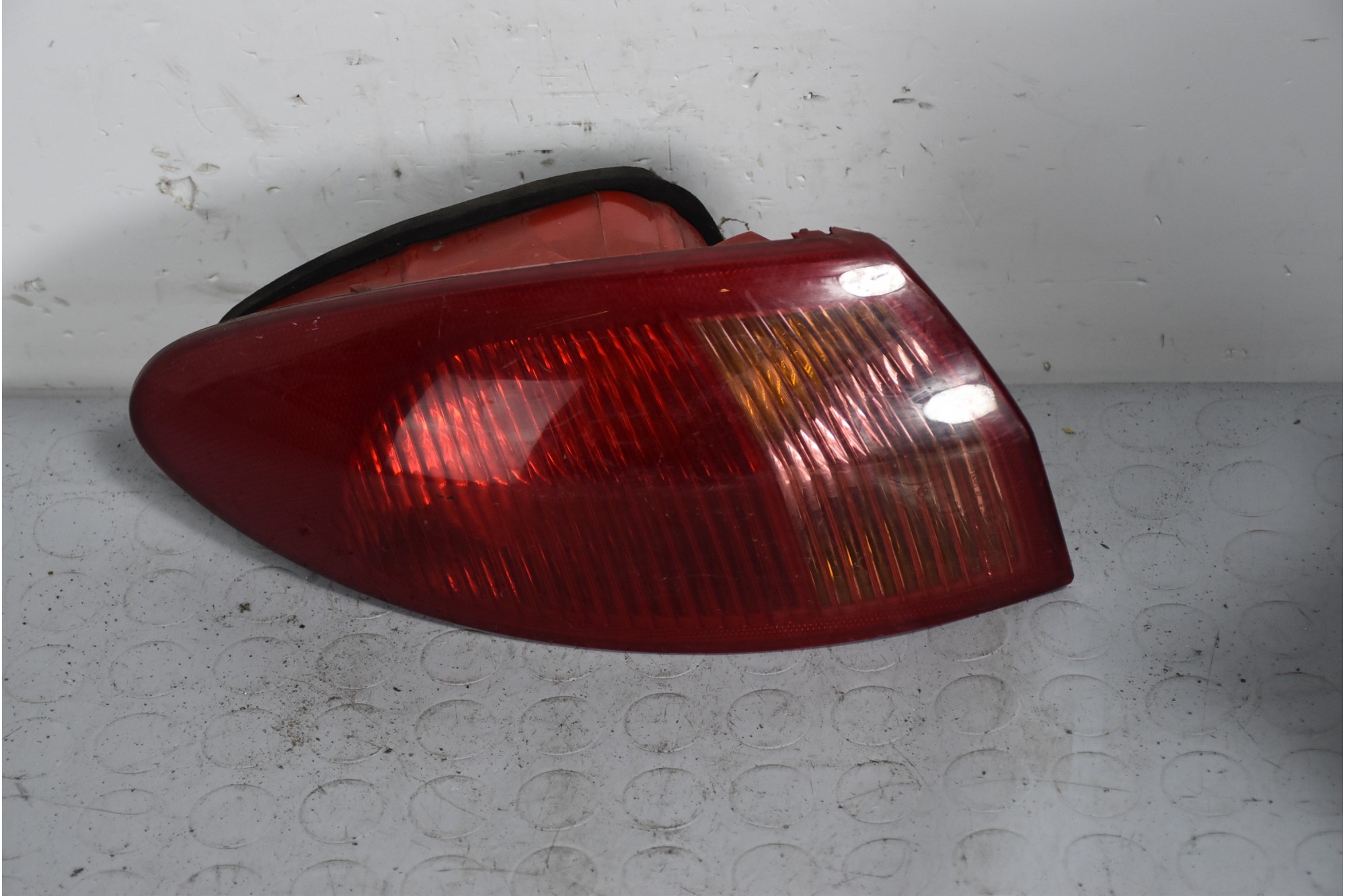 Fanale stop posteriore esterno DX Alfa Romeo 147 Dal 2000 al 2010 Cod 465563497  1637680199923