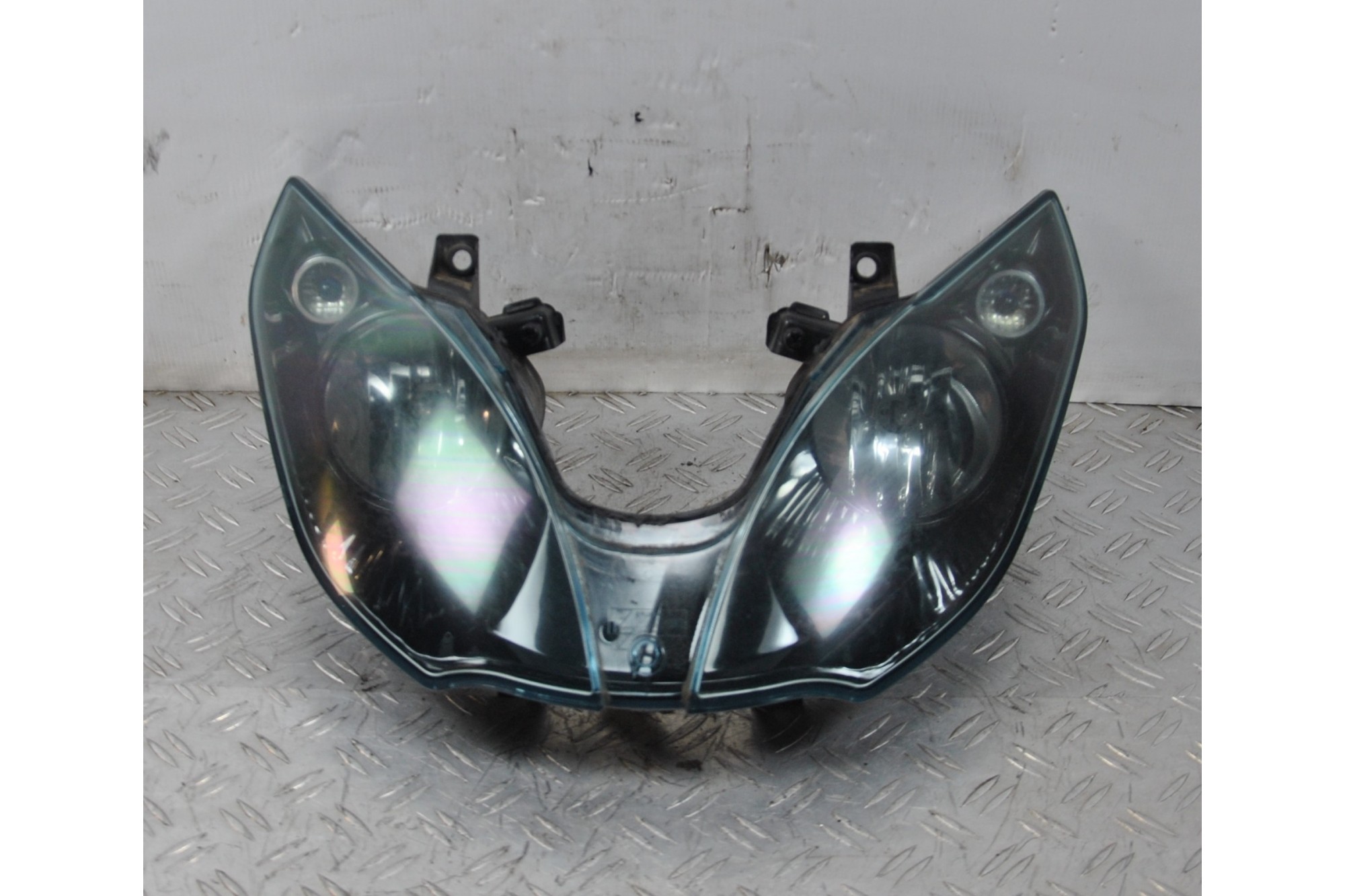 Faro Fanale Anteriore Piaggio MP3 125 / 250 / 300 / 400 / 500 Dal 2009 al 2016  1637764764344