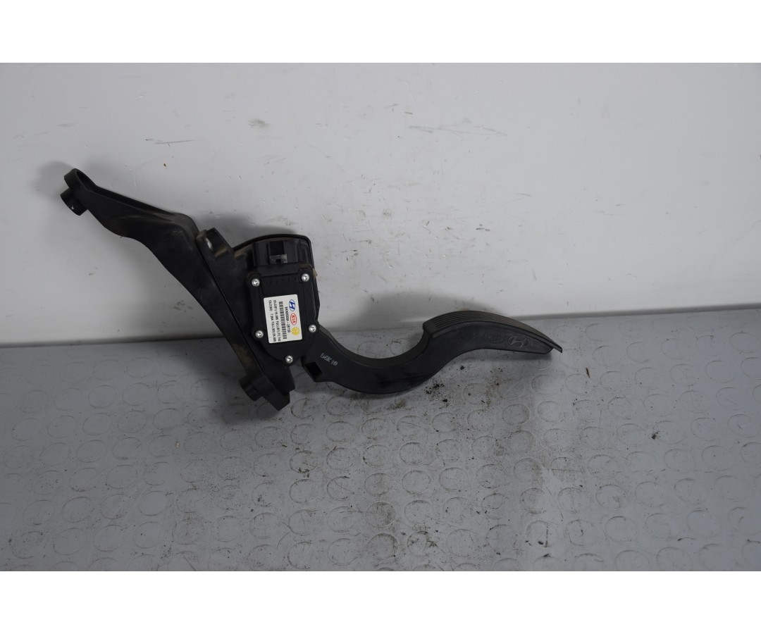 Pedale Acceleratore Hyundai Santa Fe II dal 2006 al 2012 Cod 32726-2b100  1638258516661