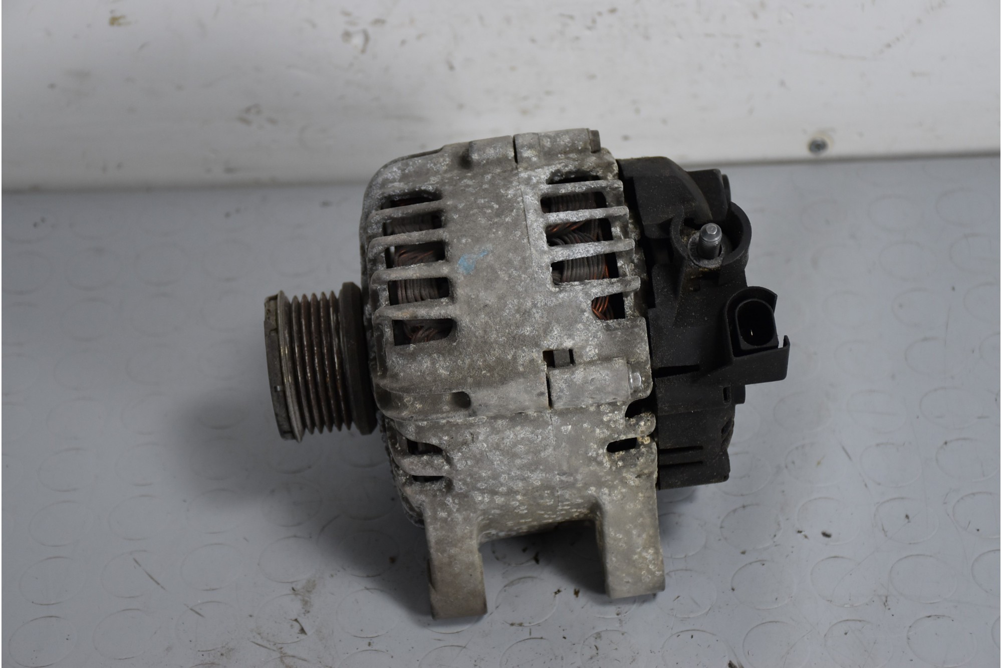 Alternatore Ford Fiesta VI 1.4 TDCi dal 2011 al 2017 Cod 8v2110300ab  1638367601760