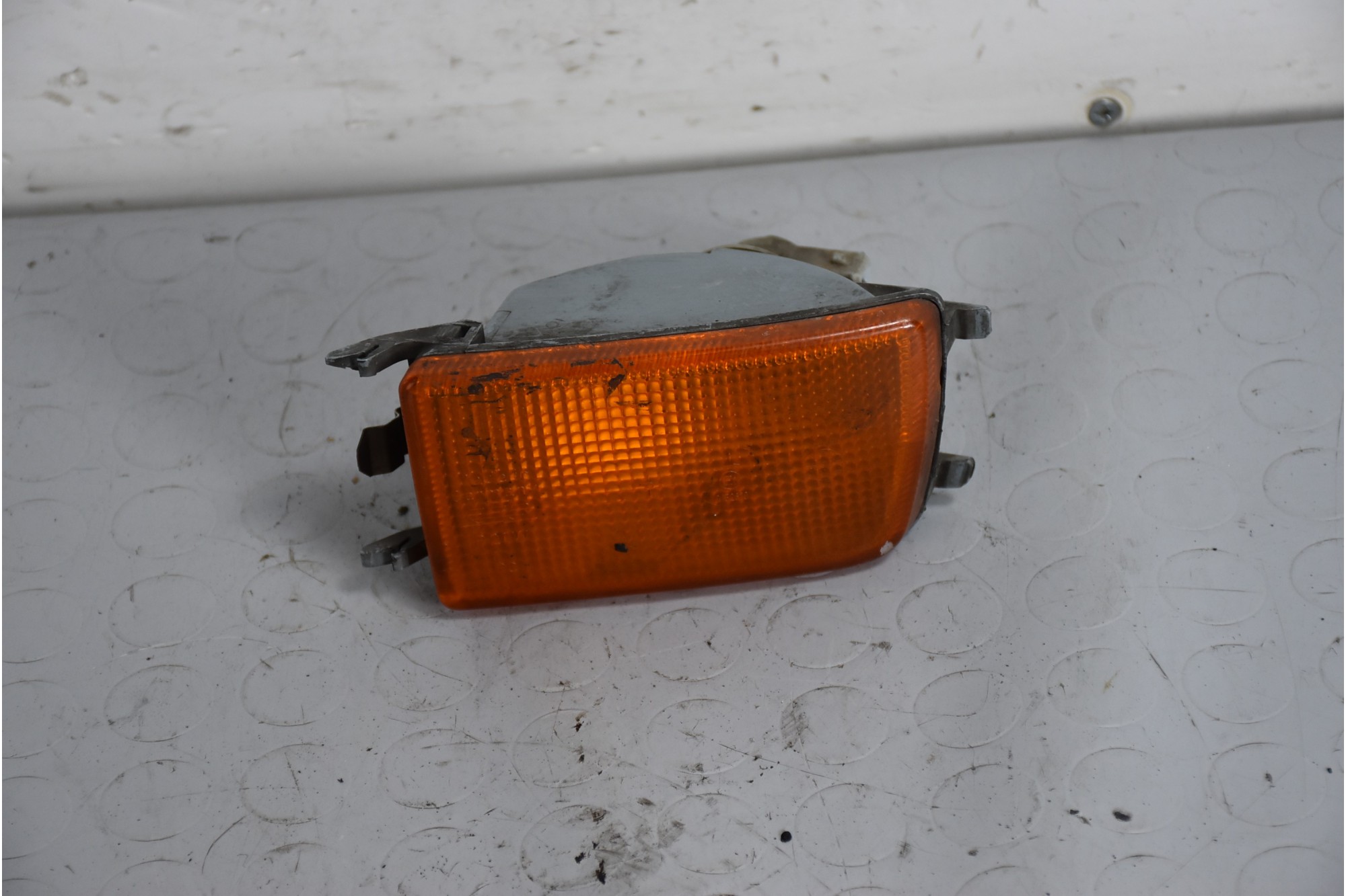 Freccia Anteriore SX Volkswagen Golf III dal 1991 al 1999 Cod 8580.39  1638369185435