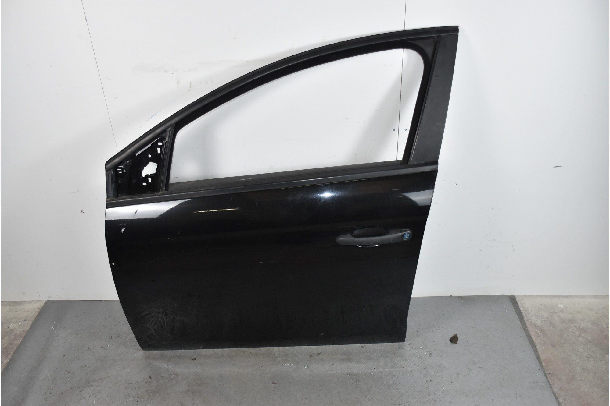 Portiera sportello anteriore SX Fiat Bravo Dal 2007 al 2014 Colore nero cod 51751247  1638370015134