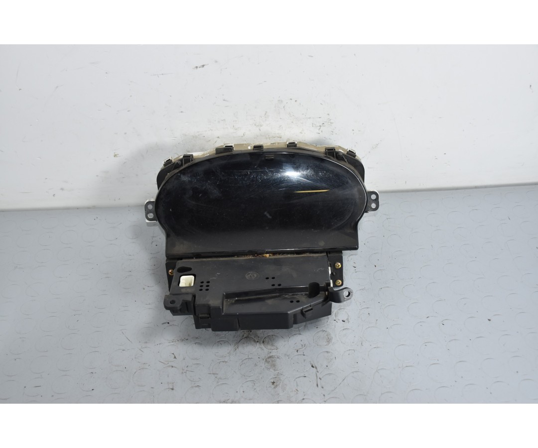 Strumentazione contachilometri completa Toyota Yaris Dal 1999 al 2005 Cod 83800-JC740  1638780833120