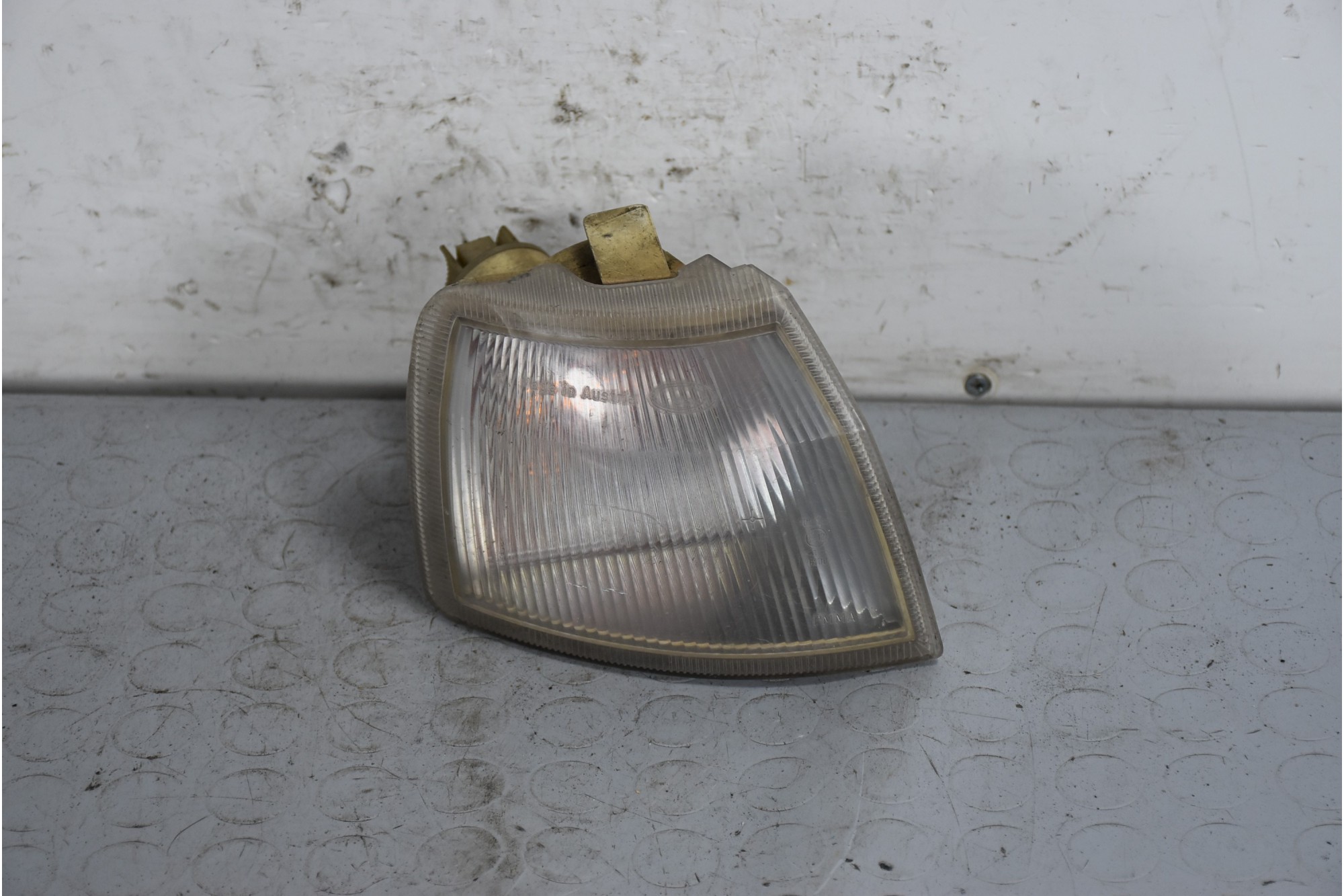 Freccia direzionale anteriore DX Opel Vectra A Dal 1988 al 1995 Cod 90358100  1639492338804