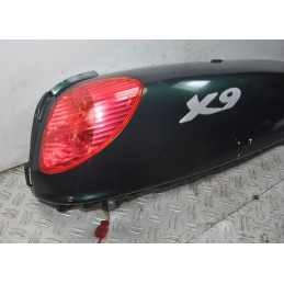 Carena Fianchetto Posteriore Superiore Destro + Stop Piaggio X9 250 dal 1999 al 2002  1640076908849