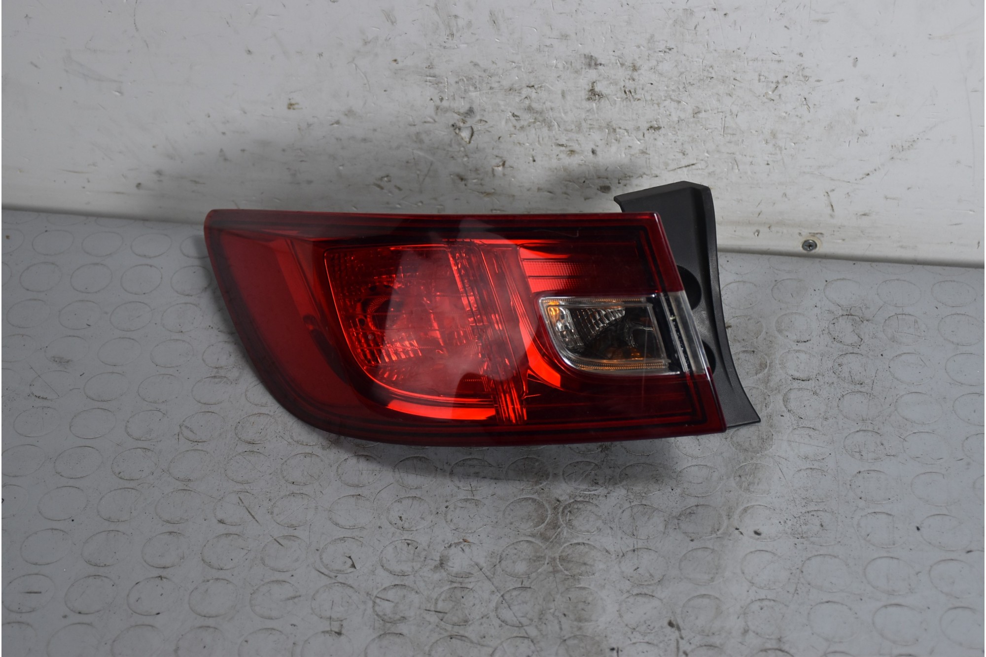 Fanale Stop Posteriore Esterno SX Renault Clio IV dal 2012 al 2021 Cod 265506608  1640681234500