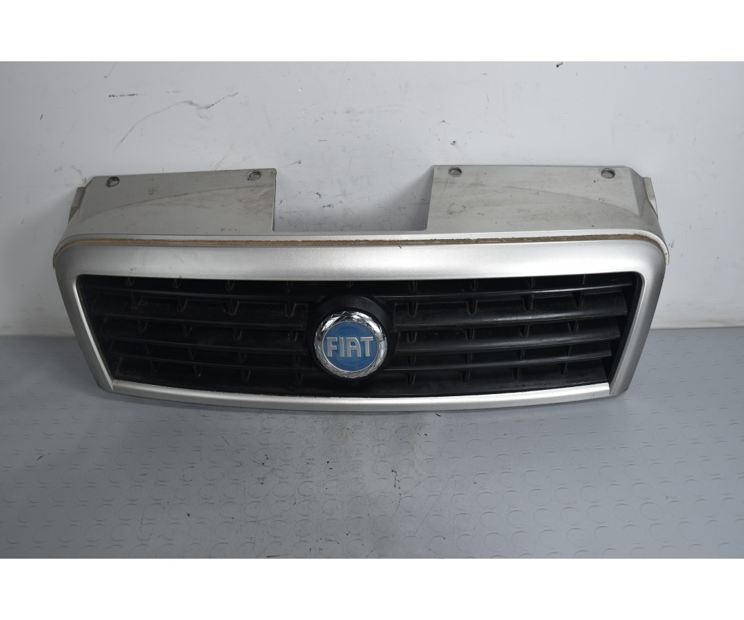 Griglia Anteriore Fiat Doblo dal 2005 al 2009 Cod 735395576  1640787083774