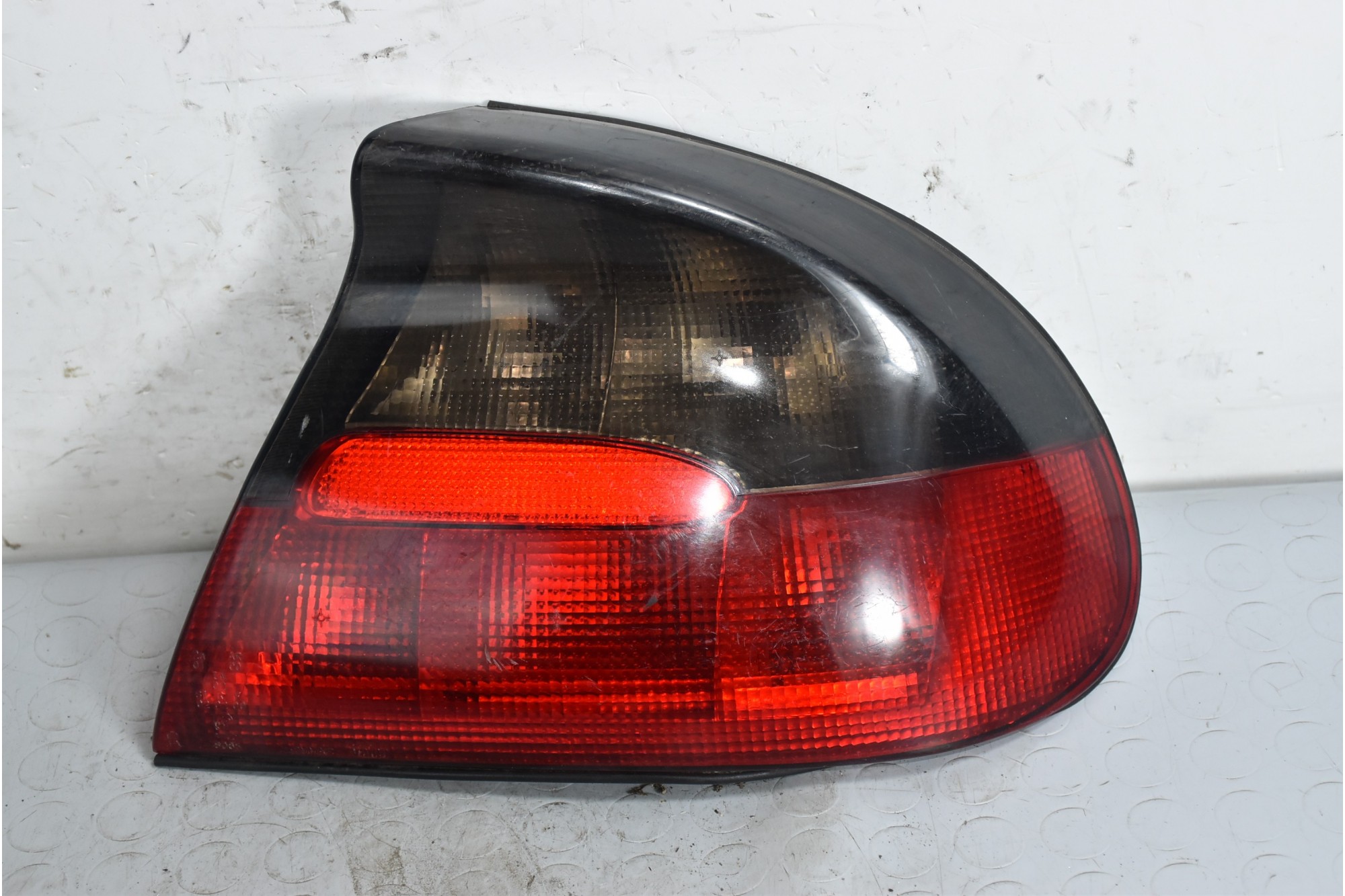 Fanale stop posteriore DX Opel Tigra Dal 1994 al 2001 Cod 90510530  1640875367229