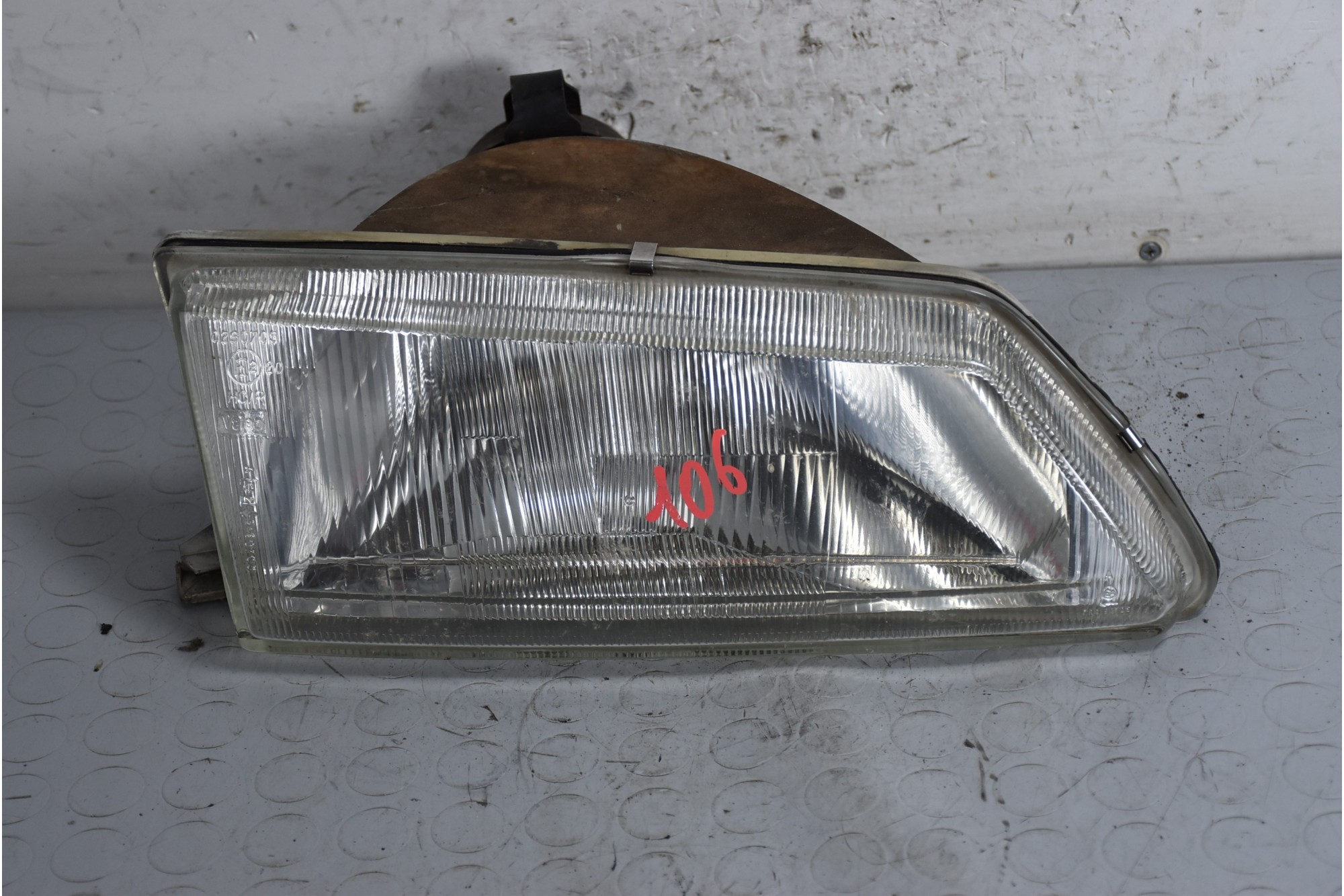 Faro fanale anteriore DX Peugeot 106 Dal 1991 al 2004 Cod 6205C2  1640878171144