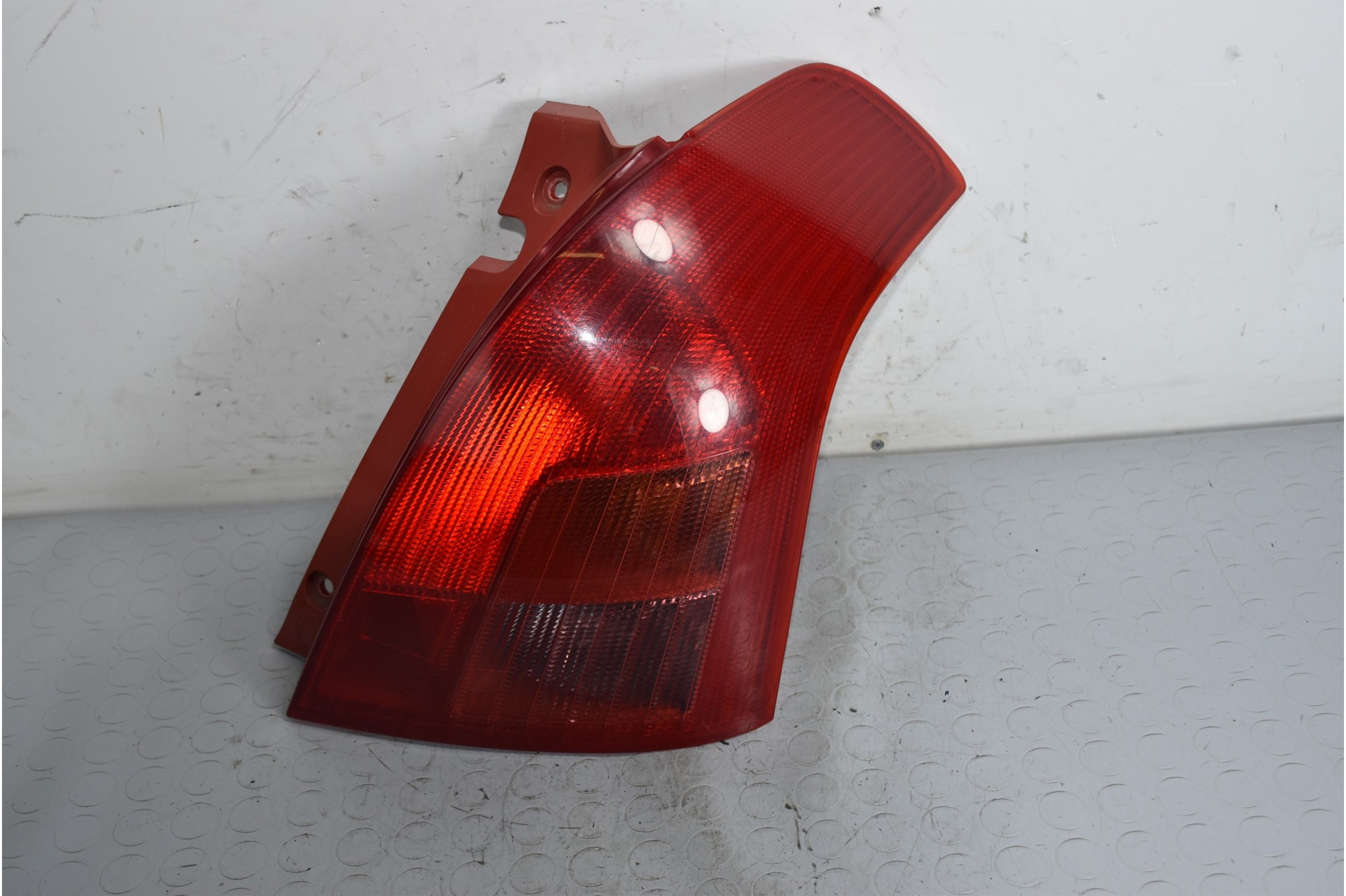 Fanale Stop Posteriore DX Suzuki Swift IV dal 2004 al 2010 Cod 3565062J00000  1640879091700