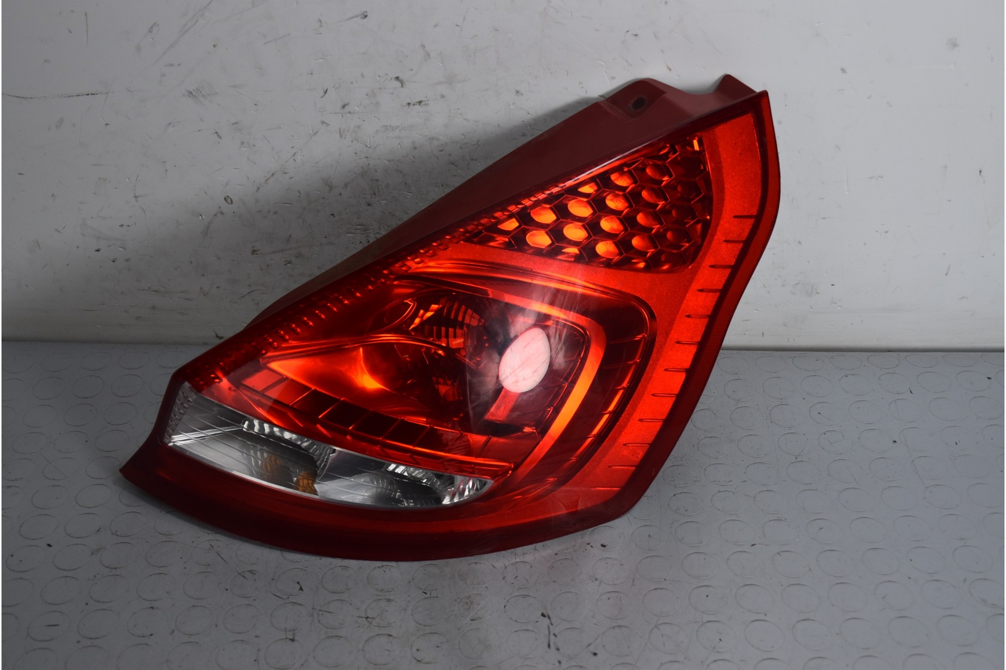 Fanale Stop Posteriore DX Ford Fiesta VI dal 2008 al 2013 Cod 1709552  1641305125327