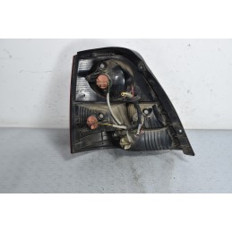 Fanale Stop Posteriore DX Kia Sorento dal 2002 al 2009 Cod 924023E010  1641397326459