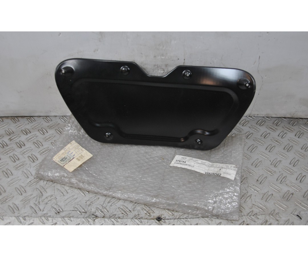 ControPortello Bauletto Piaggio Beverly 125 200 250 dal 2002 al 2006 Cod 576794  1641827205309