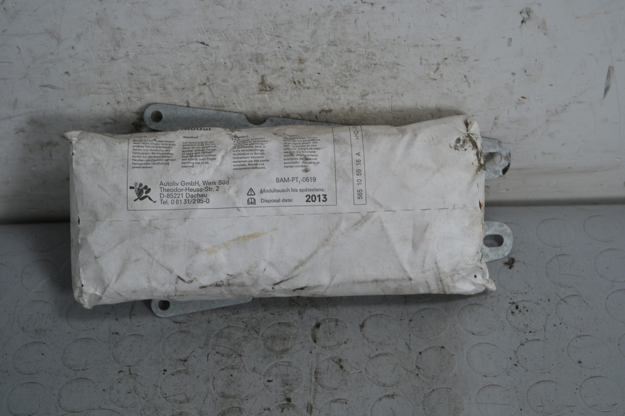 Airbag Passeggero Anteriore DX Ford Fiesta IV dal 1999 al 2002 Cod 97fbf042b84aa  1641915712337