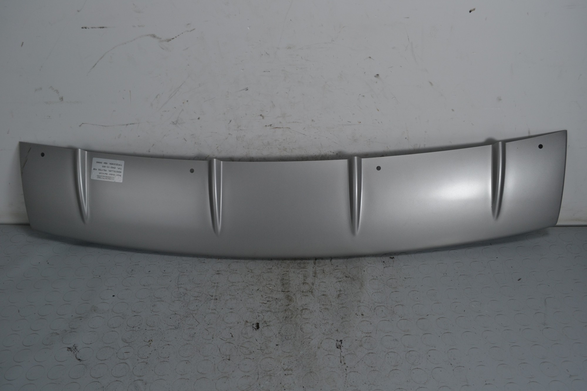 Modanatura sotto paraurti posteriore Mazda CX 7 Dal 2006 al 2012 Cod EH62-V3-900  1641993867615